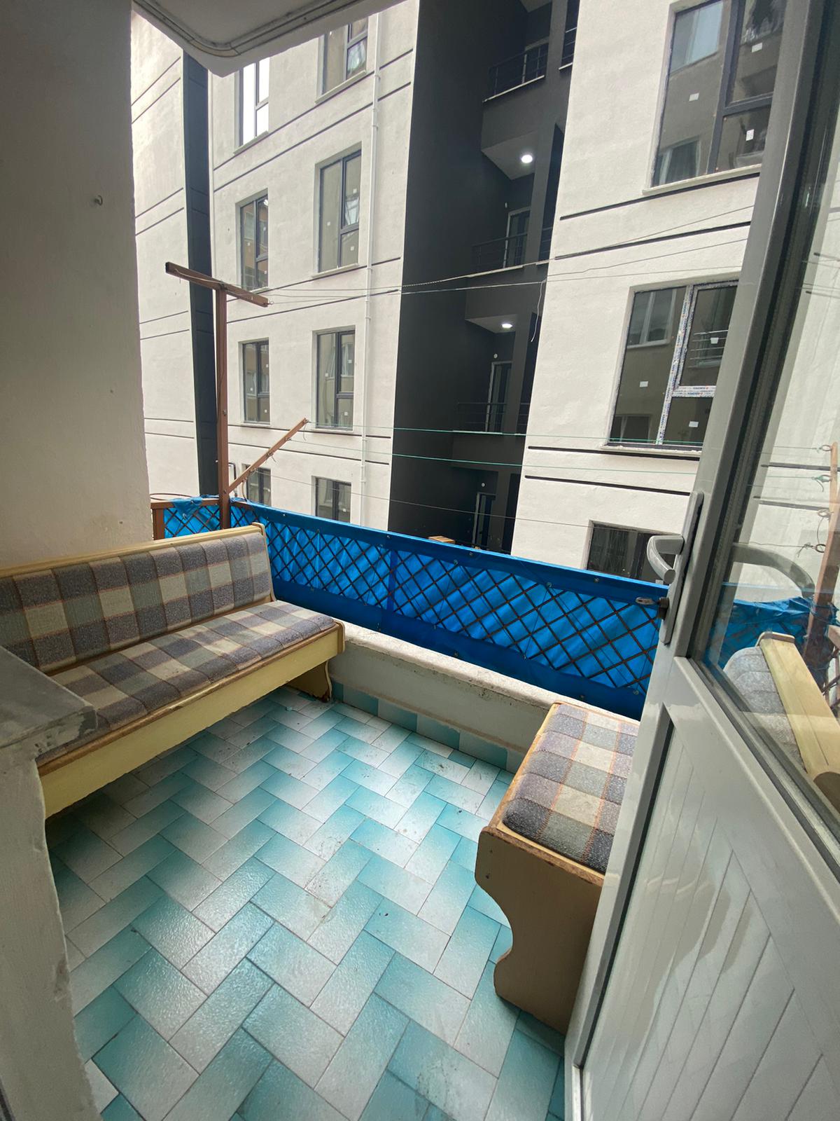 MARKA'DAN HACILAR MEYDANI'NDA 2+1 DAİRE