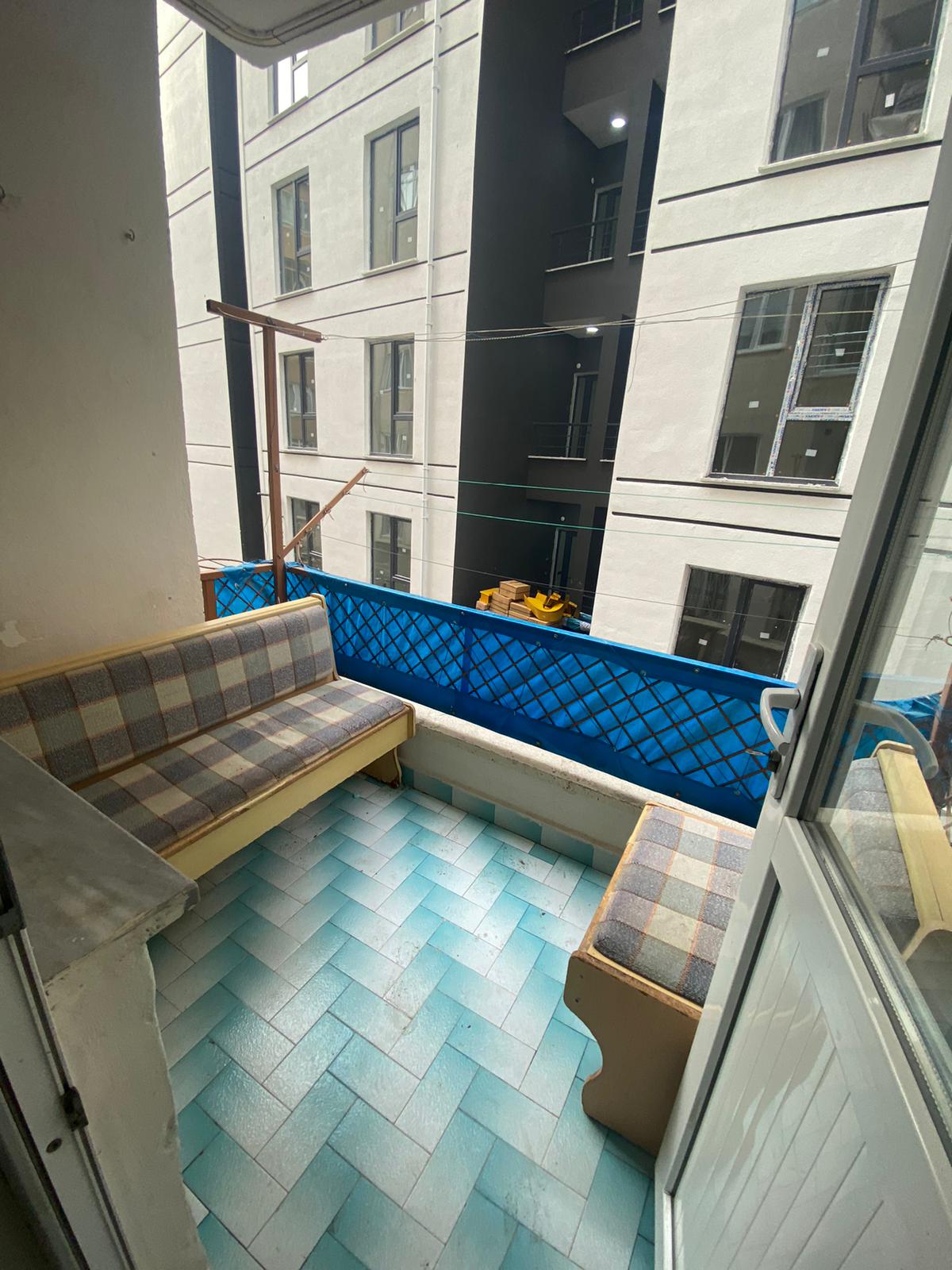 MARKA'DAN HACILAR MEYDANI'NDA 2+1 DAİRE