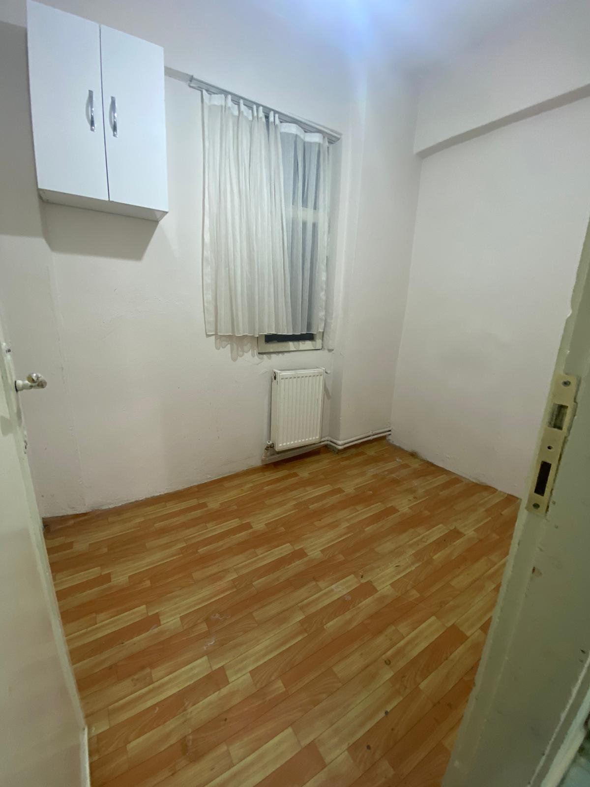 MARKA'DAN HACILAR MEYDANI'NDA 2+1 DAİRE