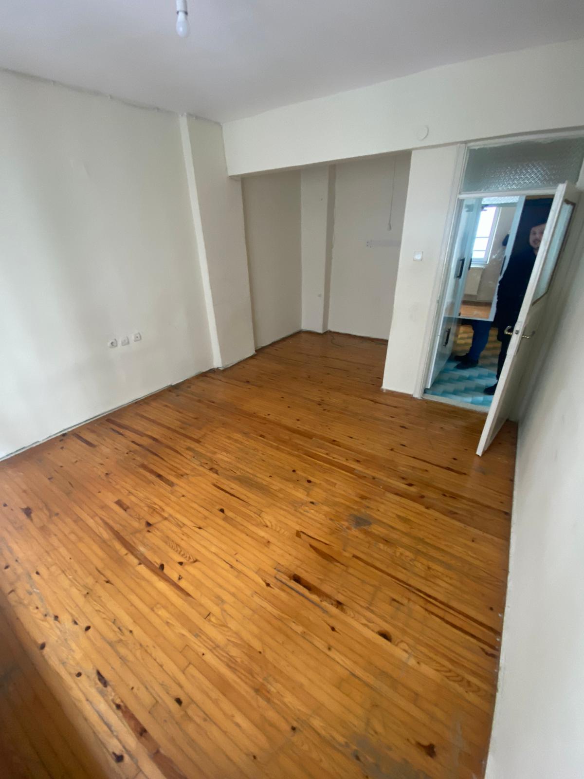 MARKA'DAN HACILAR MEYDANI'NDA 2+1 DAİRE