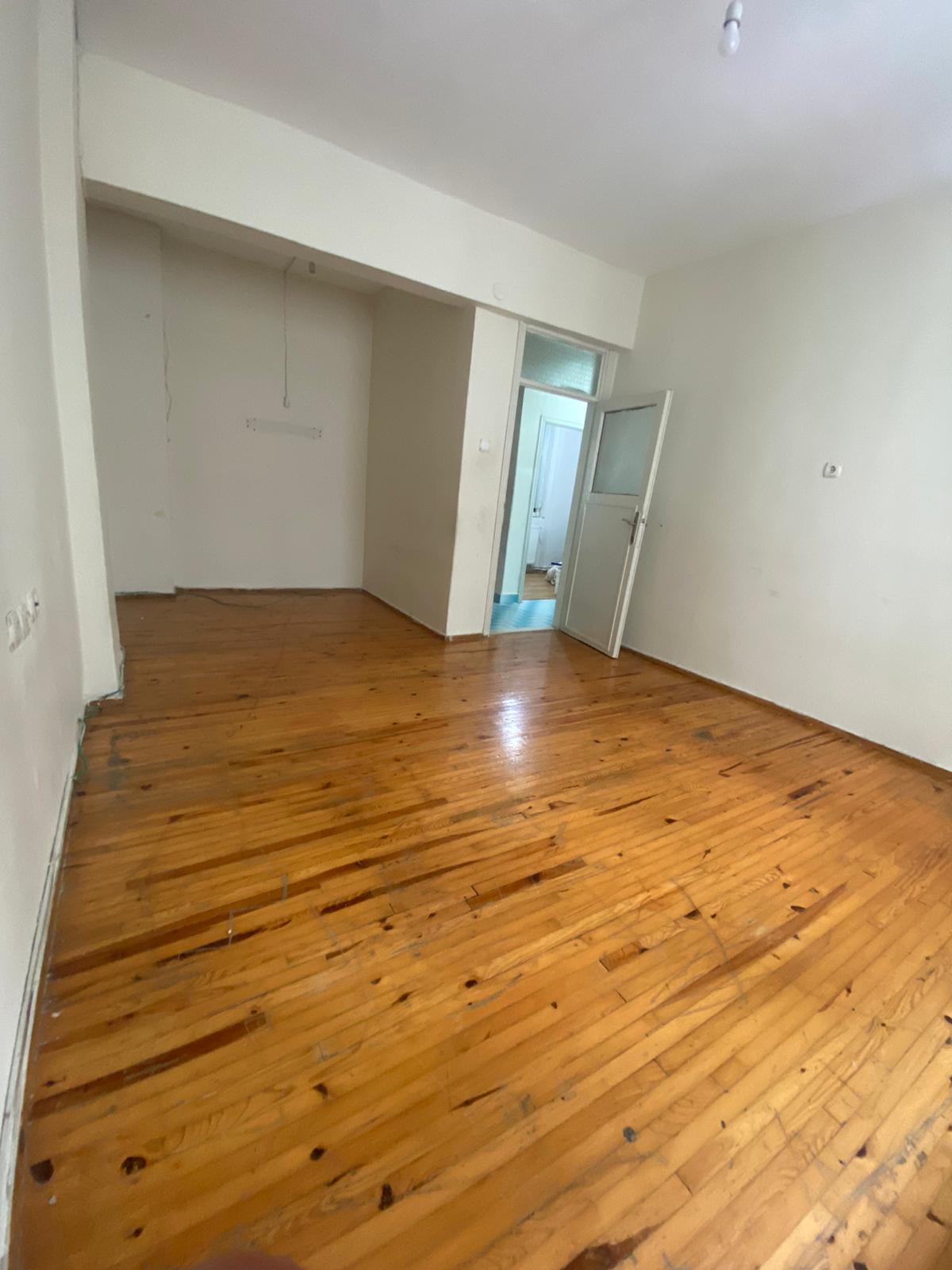 MARKA'DAN HACILAR MEYDANI'NDA 2+1 DAİRE