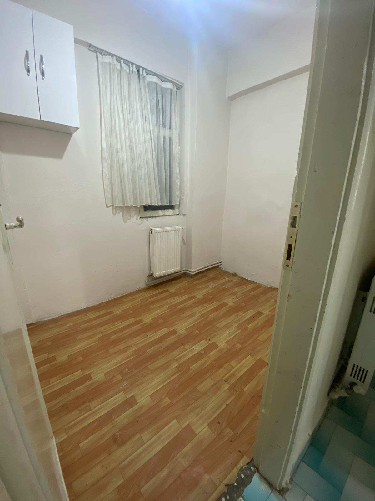 MARKA'DAN HACILAR MEYDANI'NDA 2+1 DAİRE