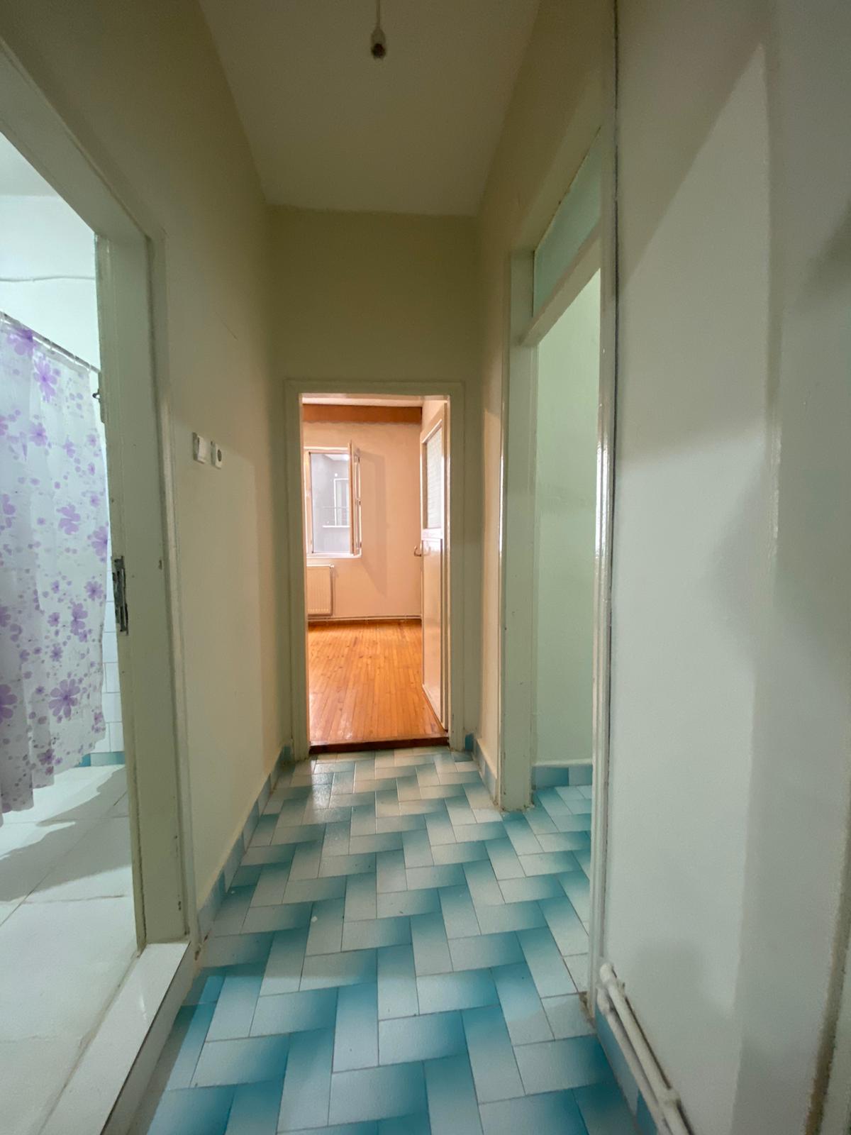 MARKA'DAN HACILAR MEYDANI'NDA 2+1 DAİRE