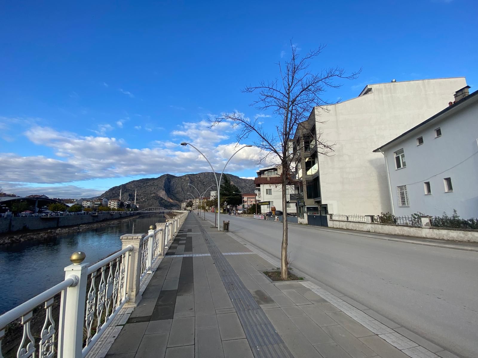 55 EVLERDE IRMAK KENARI MANZARALI KİRALIK 2+1