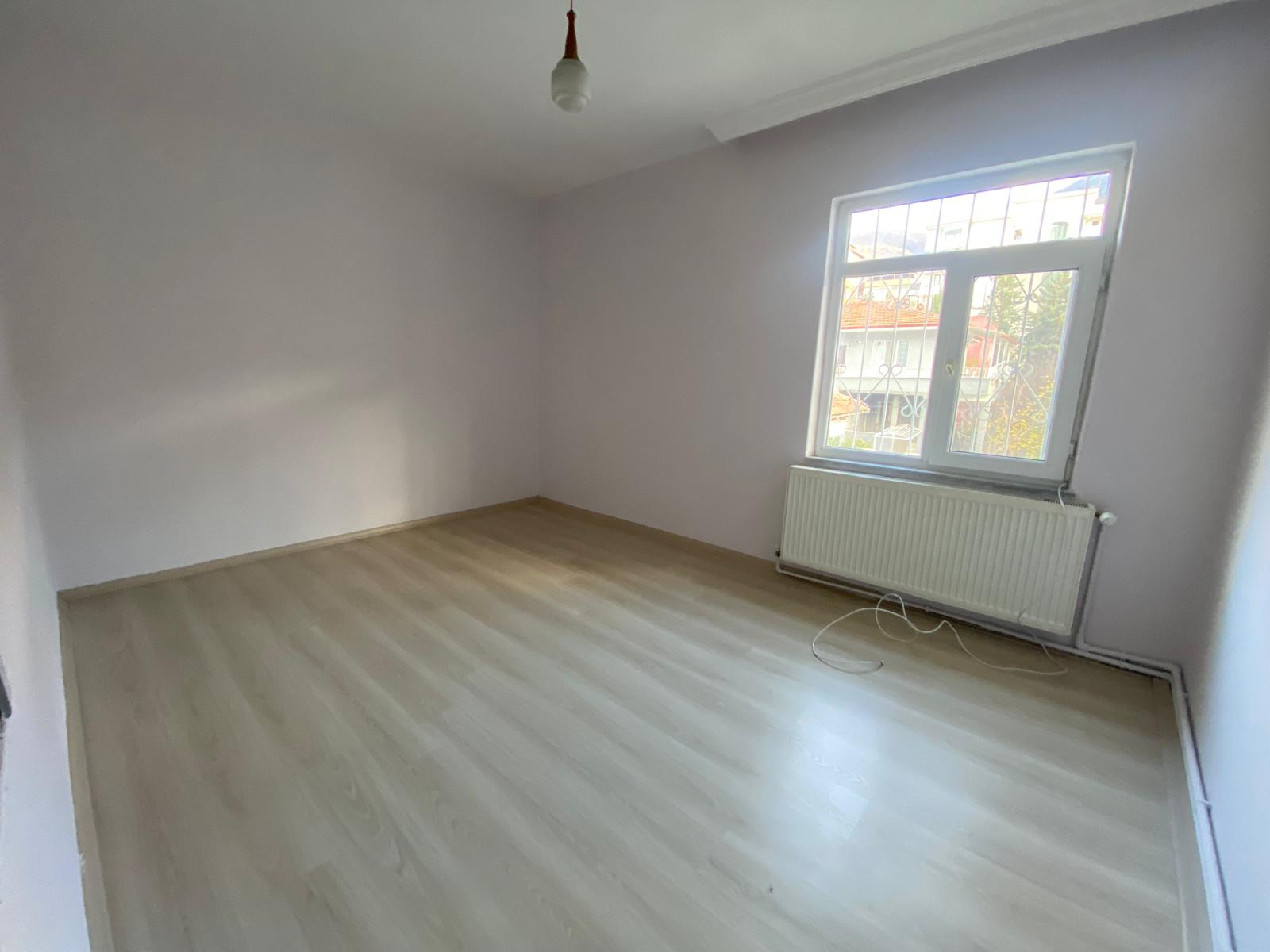 55 EVLERDE IRMAK KENARI MANZARALI KİRALIK 2+1