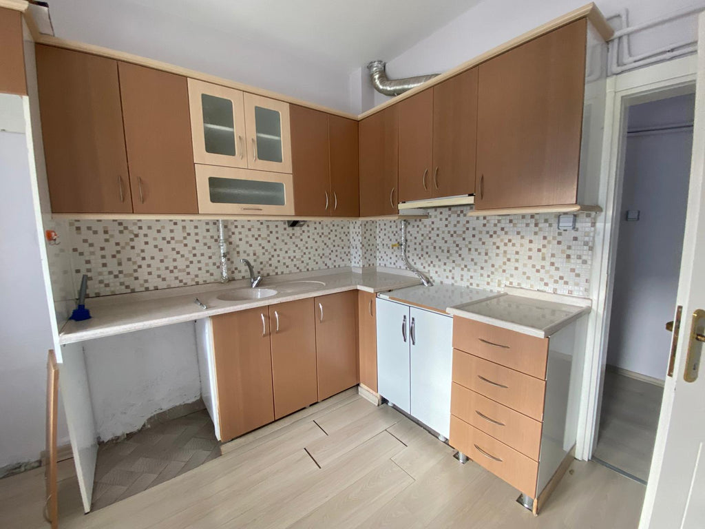 55 EVLERDE IRMAK KENARI MANZARALI KİRALIK 2+1