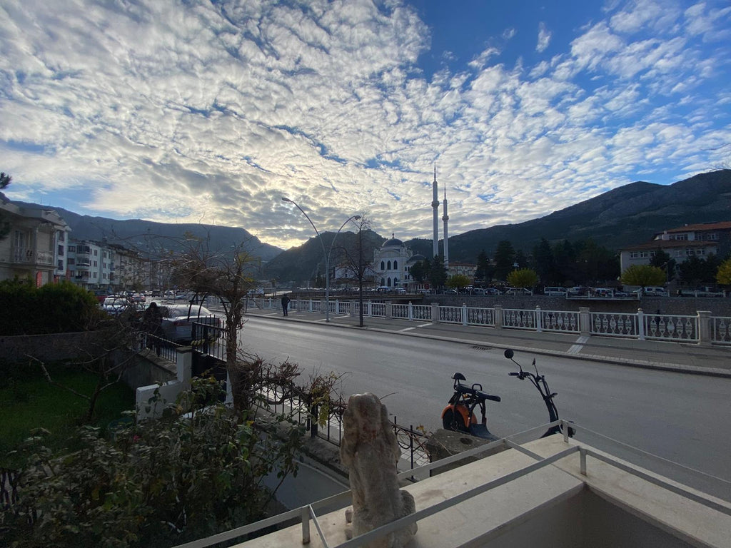 55 EVLERDE IRMAK KENARI MANZARALI KİRALIK 2+1