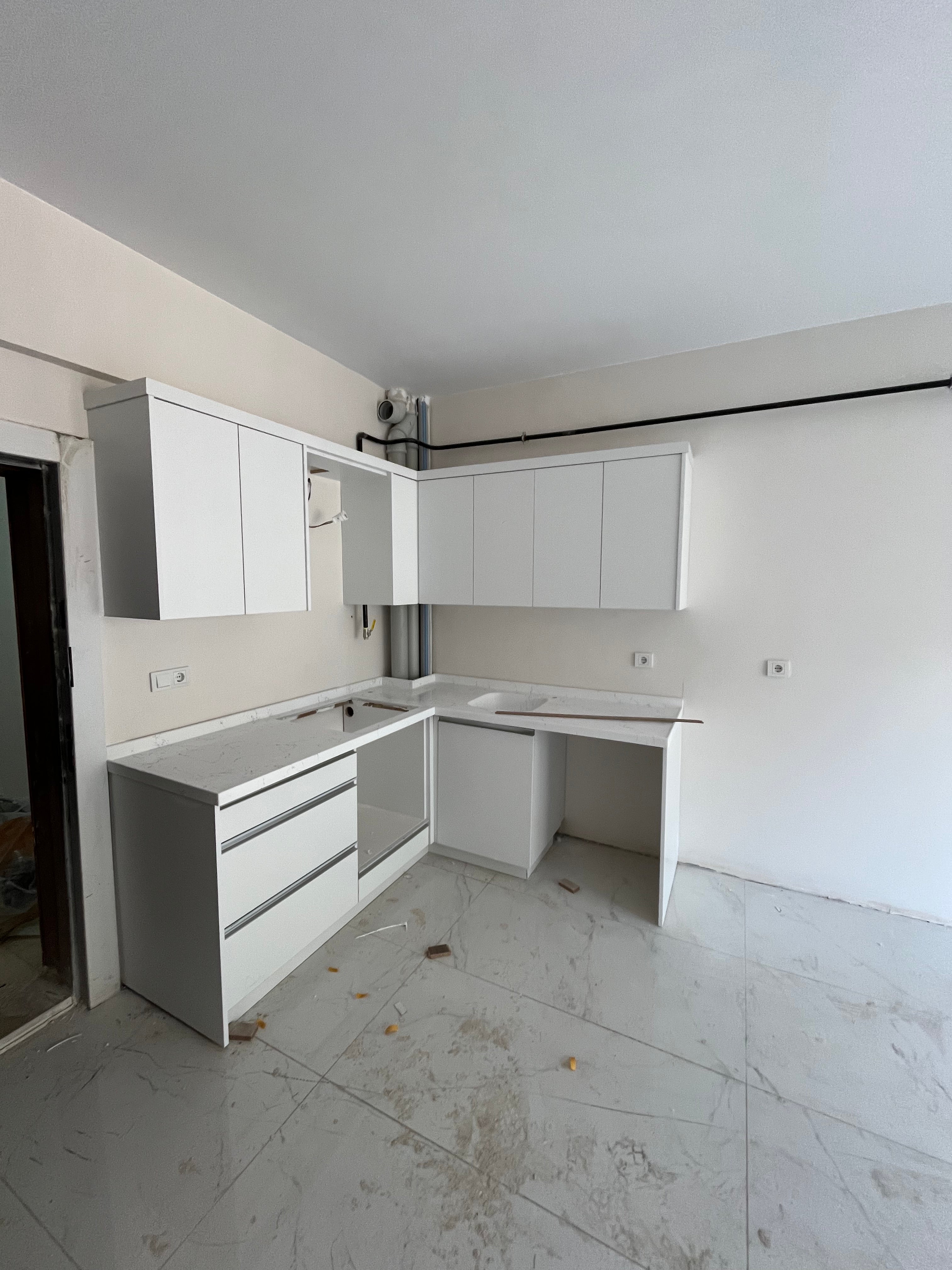 GÖLLÜ BAĞLARINDA YATIRIM FIRSATI! 2025 YAPIMI GENİŞ 1+1 DAİRE