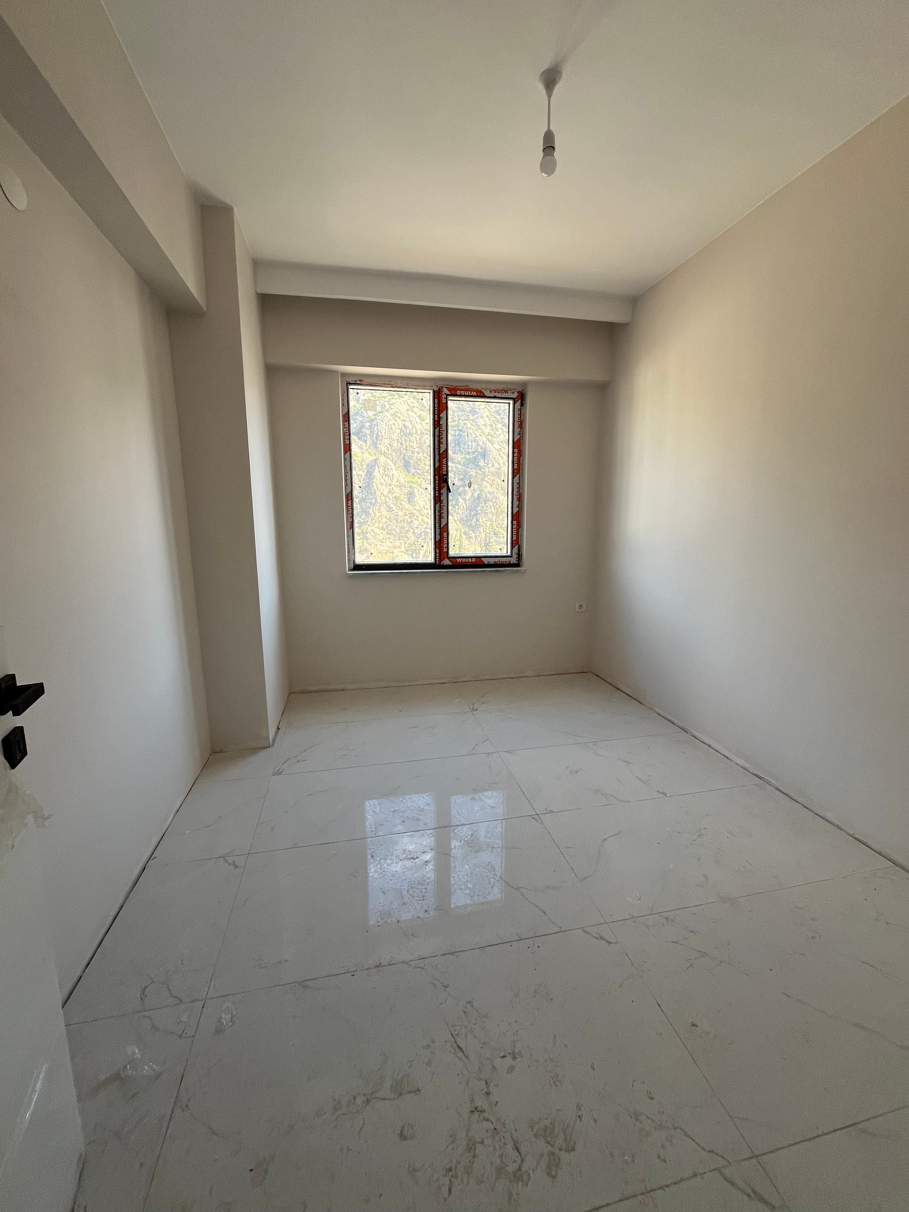 GÖLLÜ BAĞLARIN'DA KAÇIRILMAYACAK 1+1 SATILIK DAİRELER (ARA KAT)