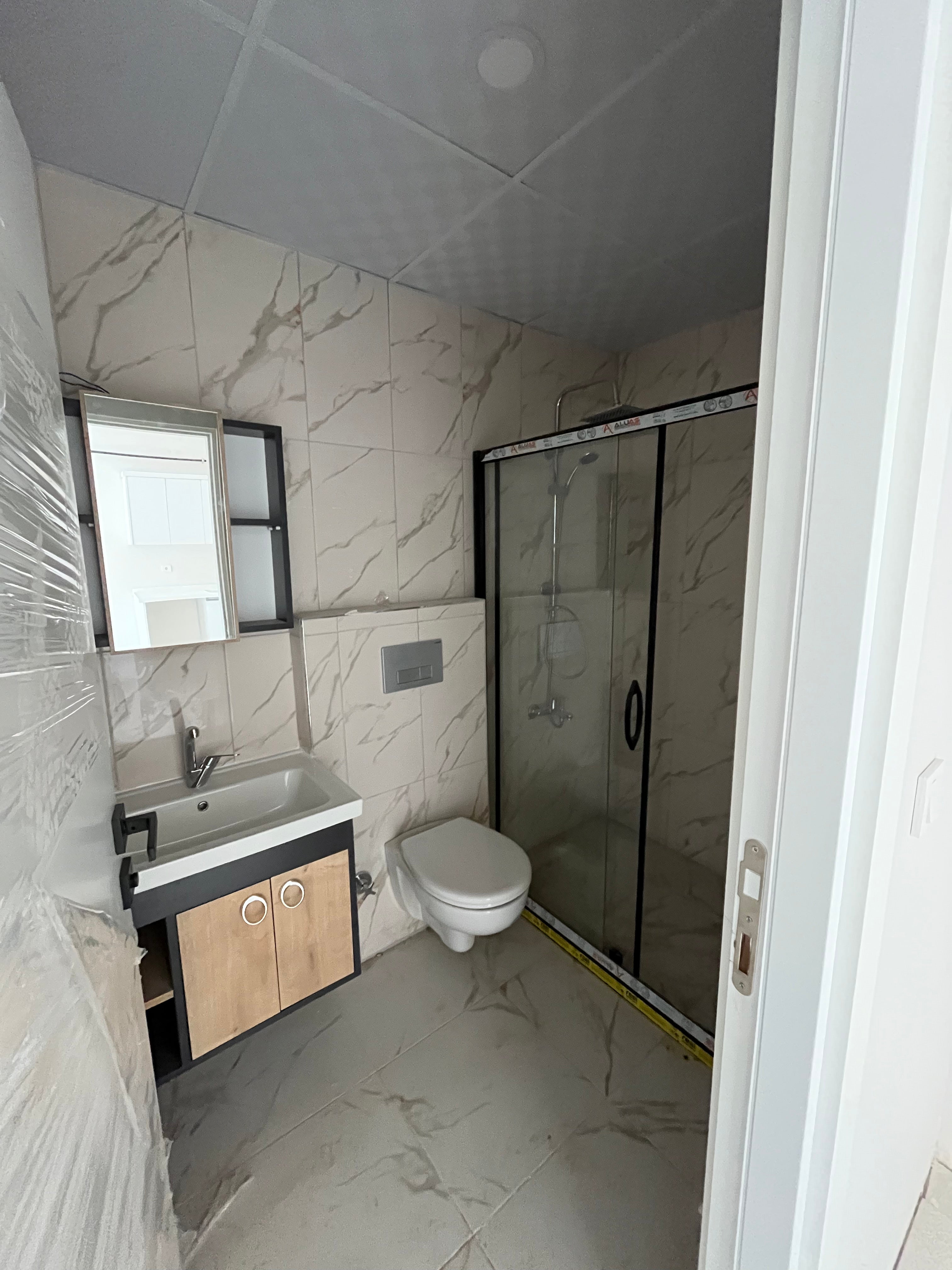 GÖLLÜ BAĞLARIN'DA KAÇIRILMAYACAK 1+1 SATILIK DAİRELER (ARA KAT)