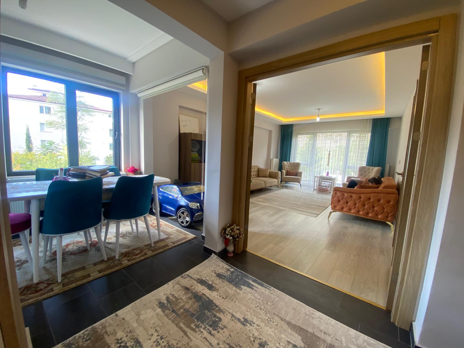 ATAŞEHİR'DE IRMAK KENARI SATILIK LUX 3+1