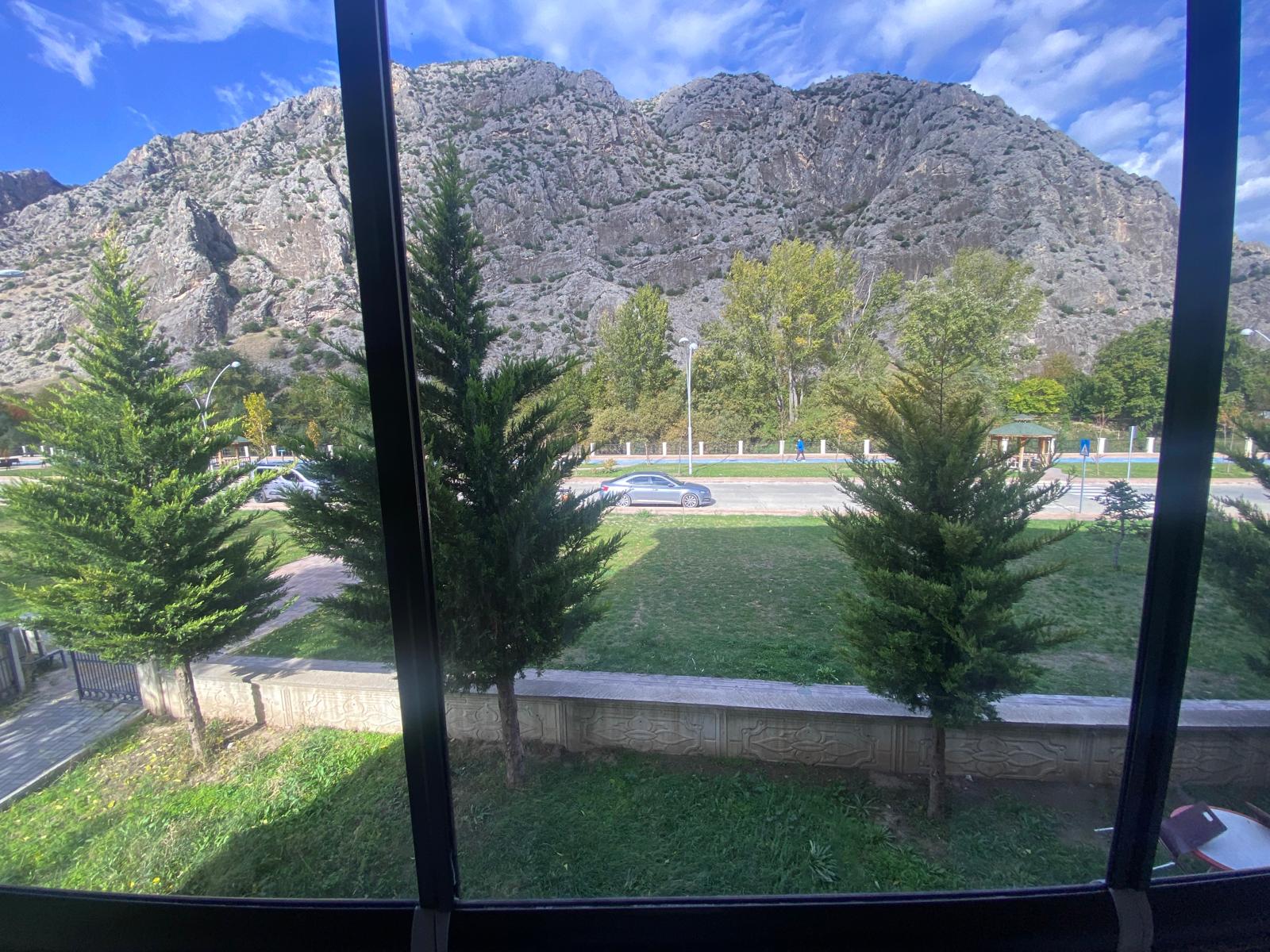 ATAŞEHİR'DE IRMAK KENARI SATILIK LUX 3+1