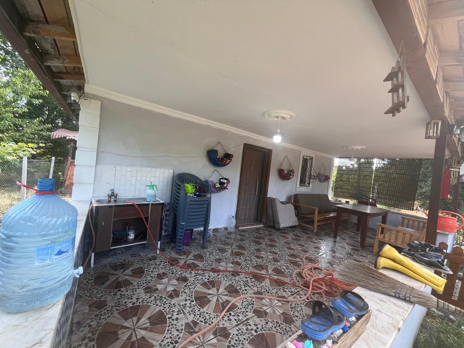 AYDINLIK KÖYÜ'NDE DOĞAYLA İÇİÇE BAHÇELİ MÜSTAKİL EV