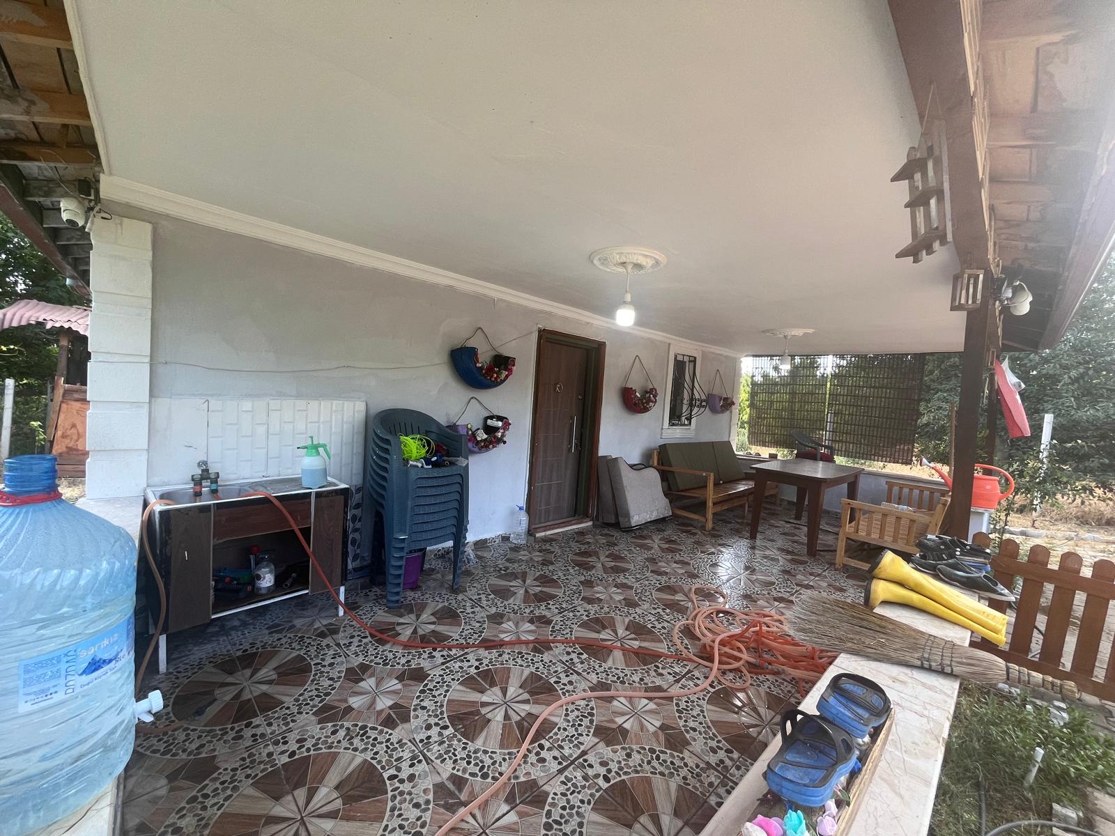 AYDINLIK KÖYÜ'NDE DOĞAYLA İÇİÇE BAHÇELİ MÜSTAKİL EV