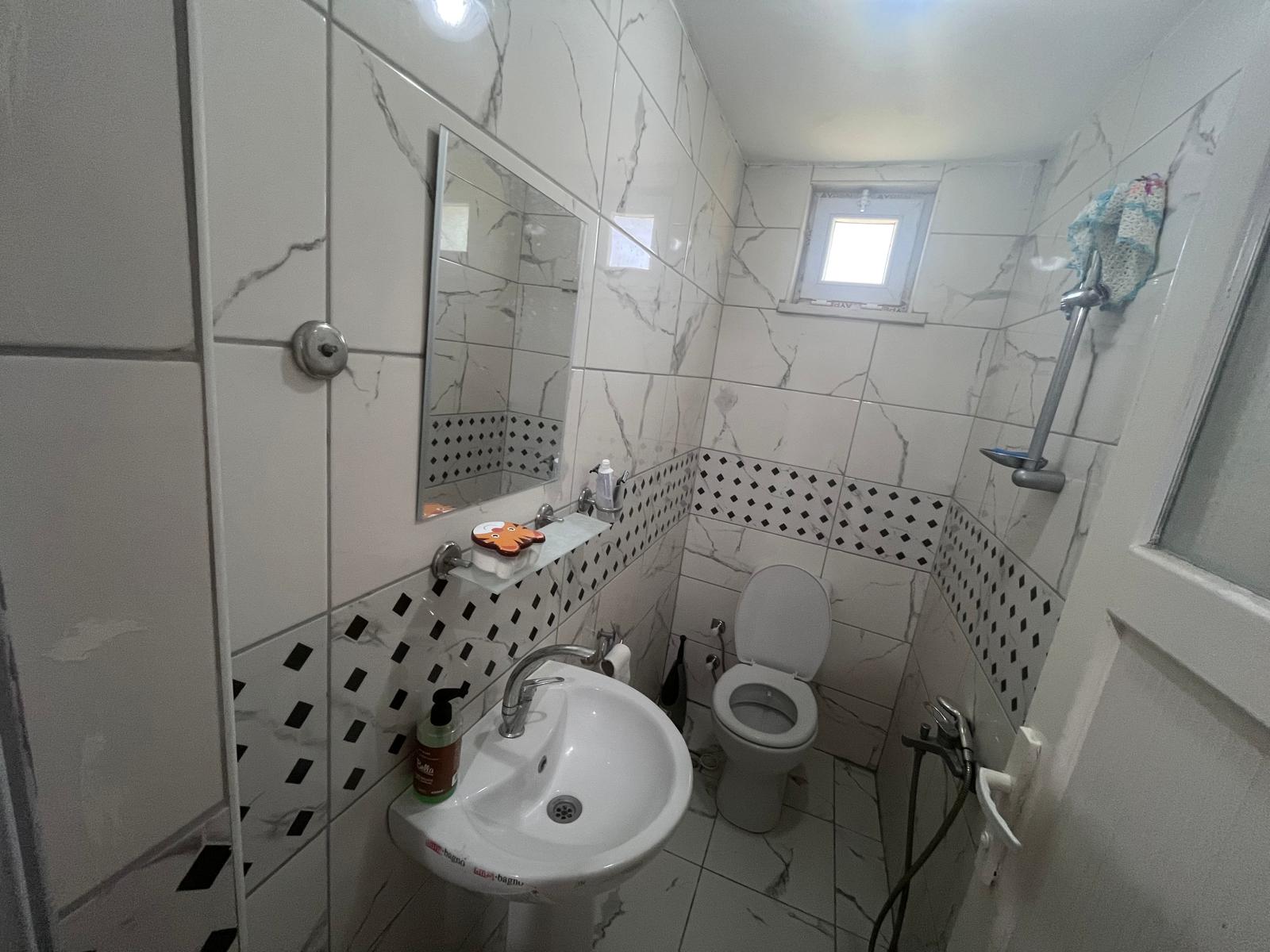 AYDINLIK KÖYÜ'NDE DOĞAYLA İÇİÇE BAHÇELİ MÜSTAKİL EV