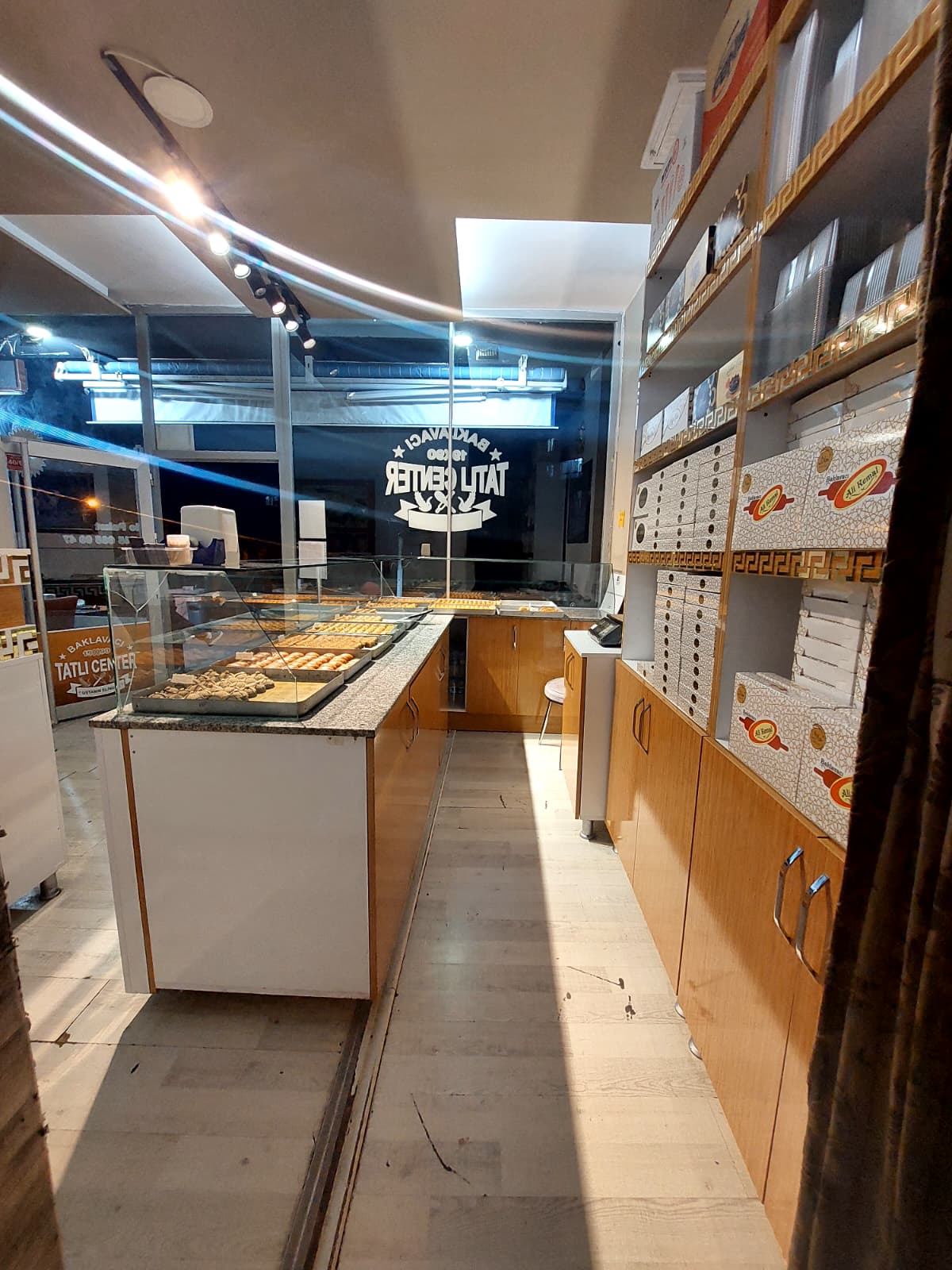 ŞEYHCUİ MAHALLESİ CADDE ÜZERİNDE KURULU DÜZEN GELİR KAYNAĞI