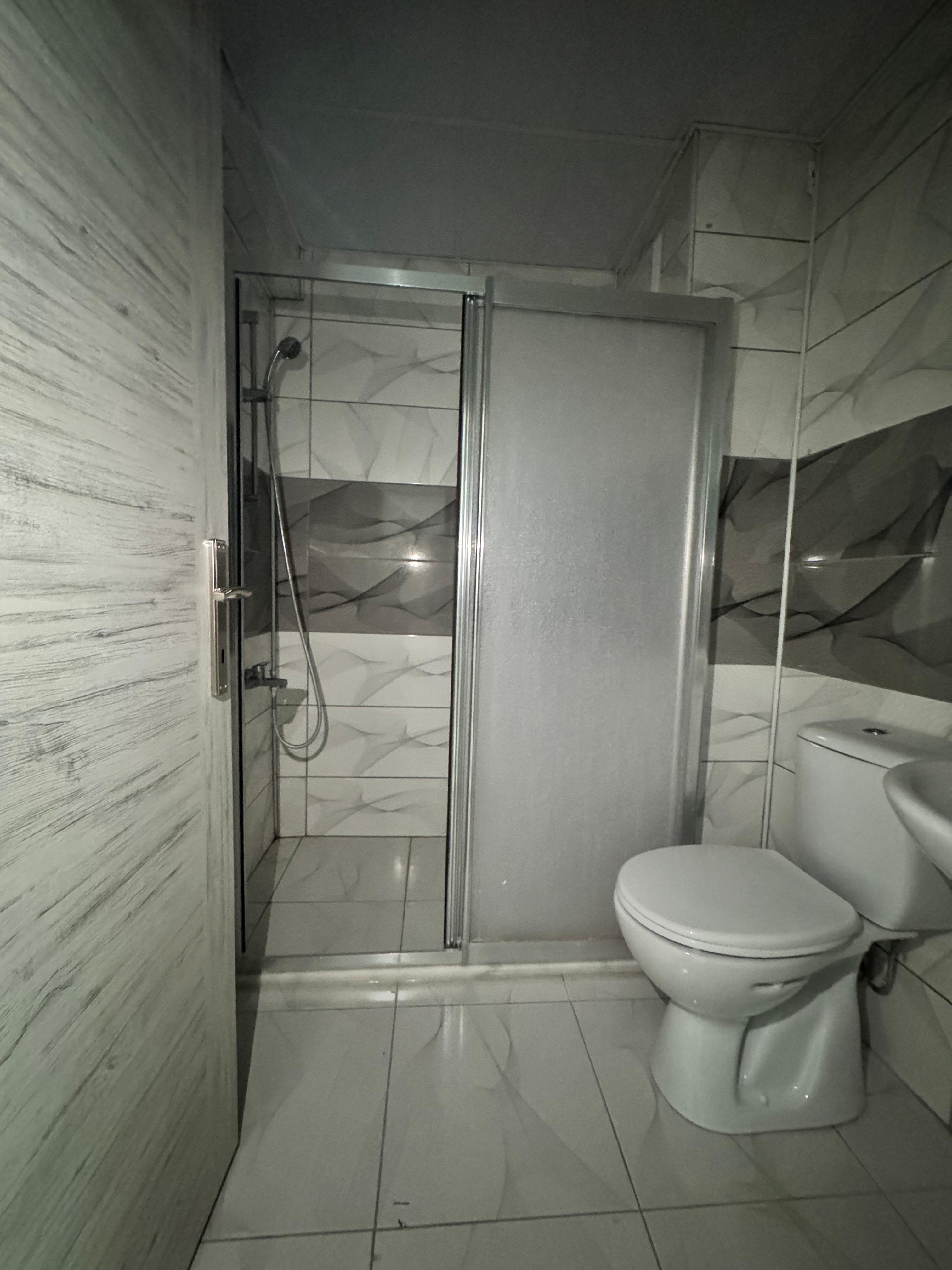 MARKA'DAN AKBİLEKTE SATILIK 2+0 DAİRE (KONUM GÜZEL)