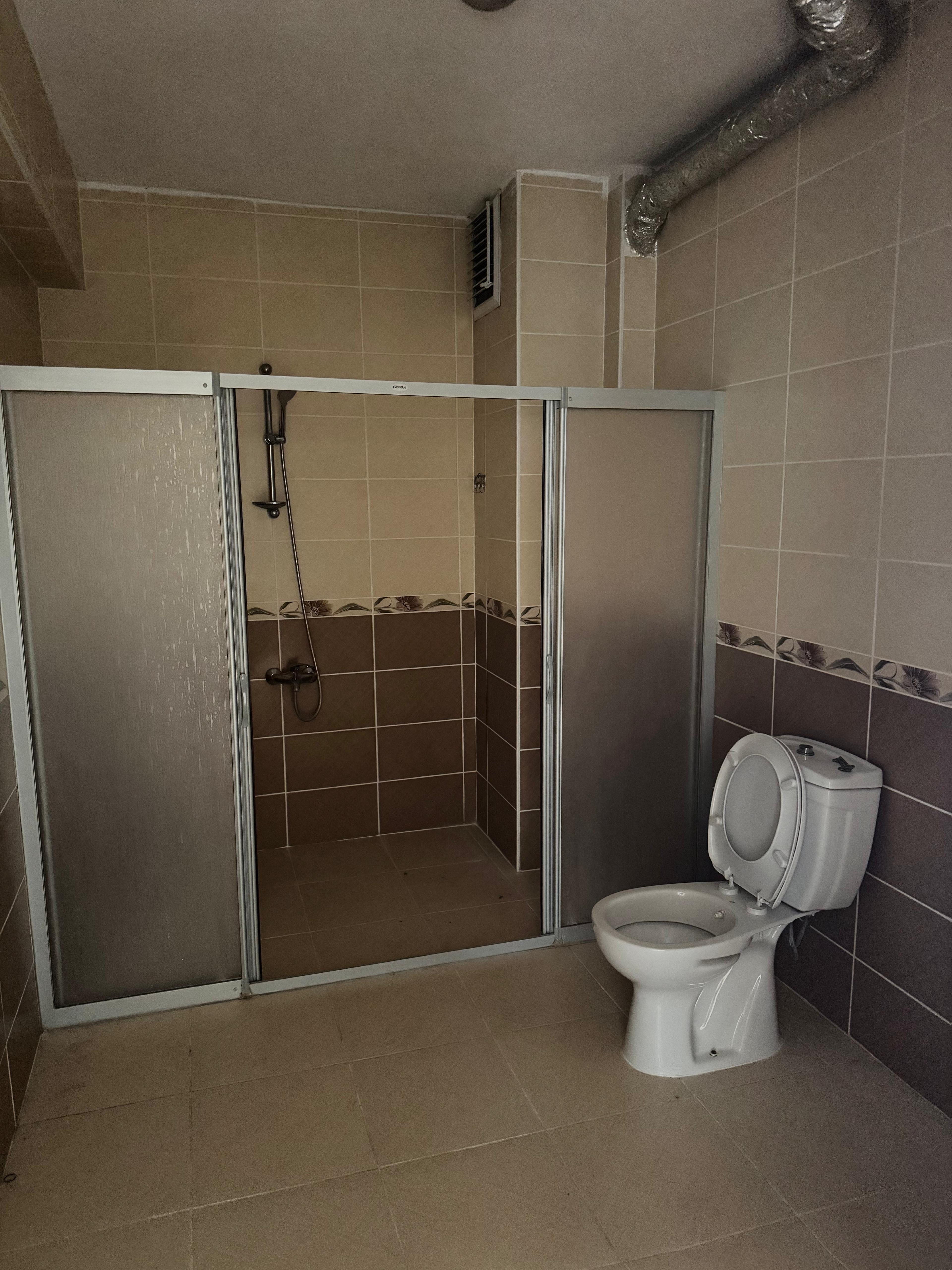 MARKA'DAN HACILAR MEYDANINDA 4+1 KİRALIK