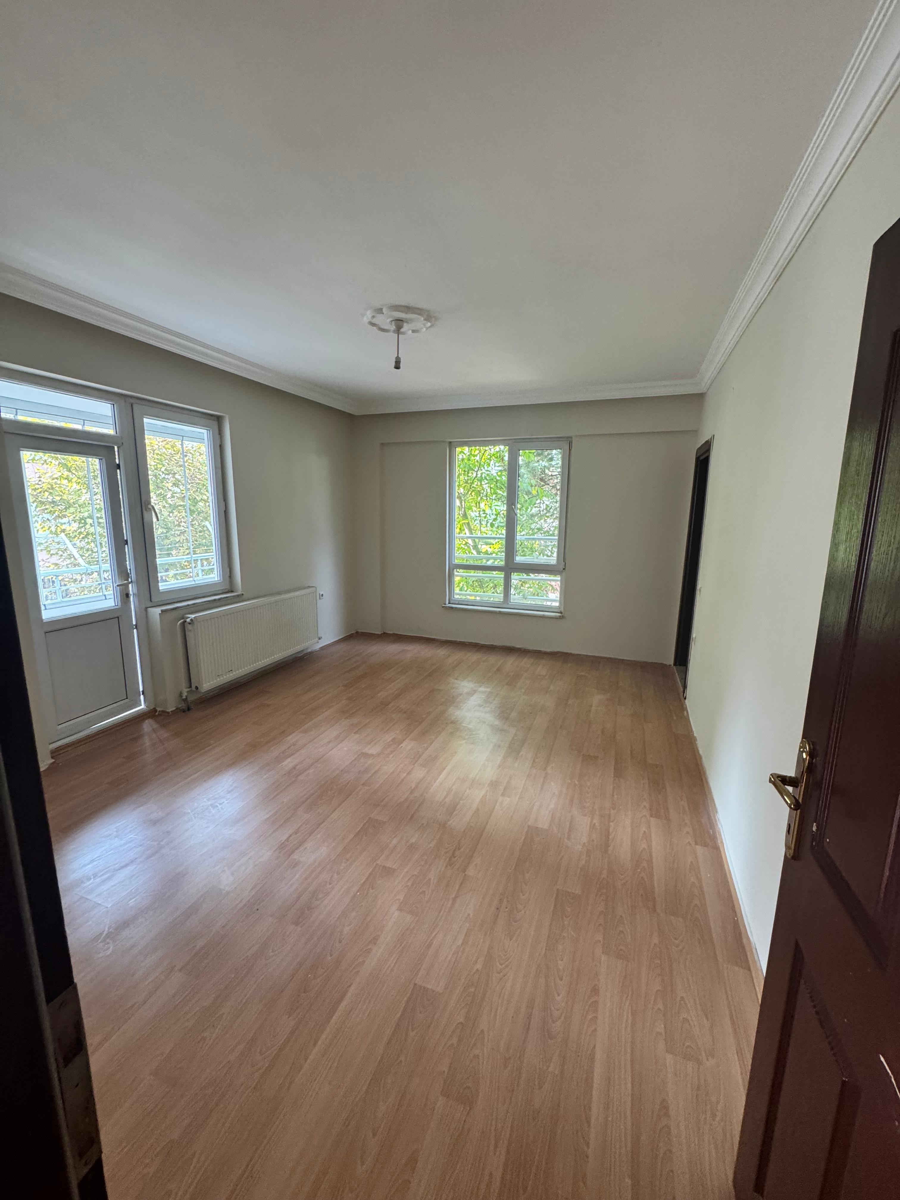 MARKA'DAN HACILAR MEYDANINDA 4+1 KİRALIK