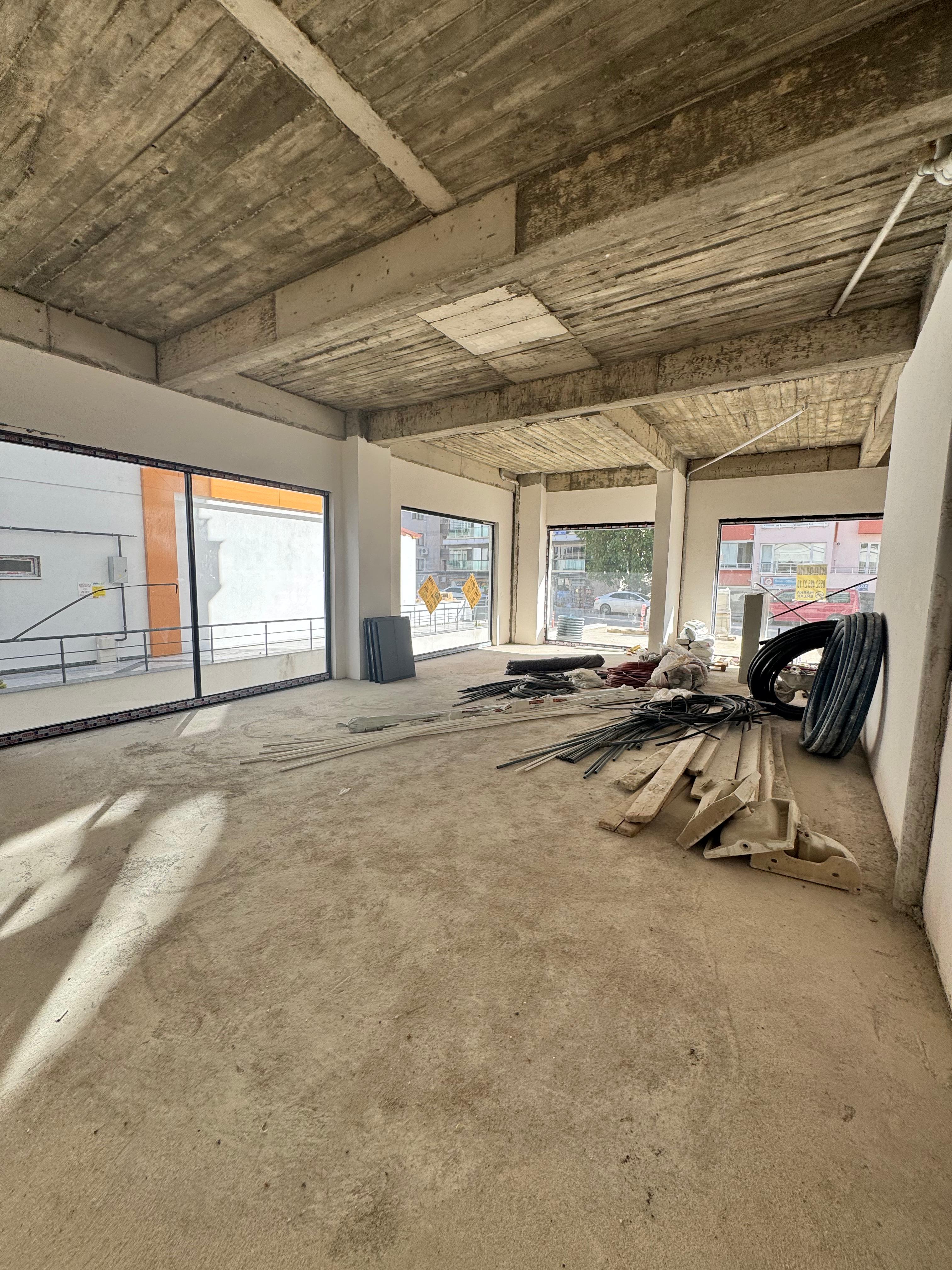 MARKA'DAN HACILAR MEYDANINDA KİRALIK DÜKKAN!!!