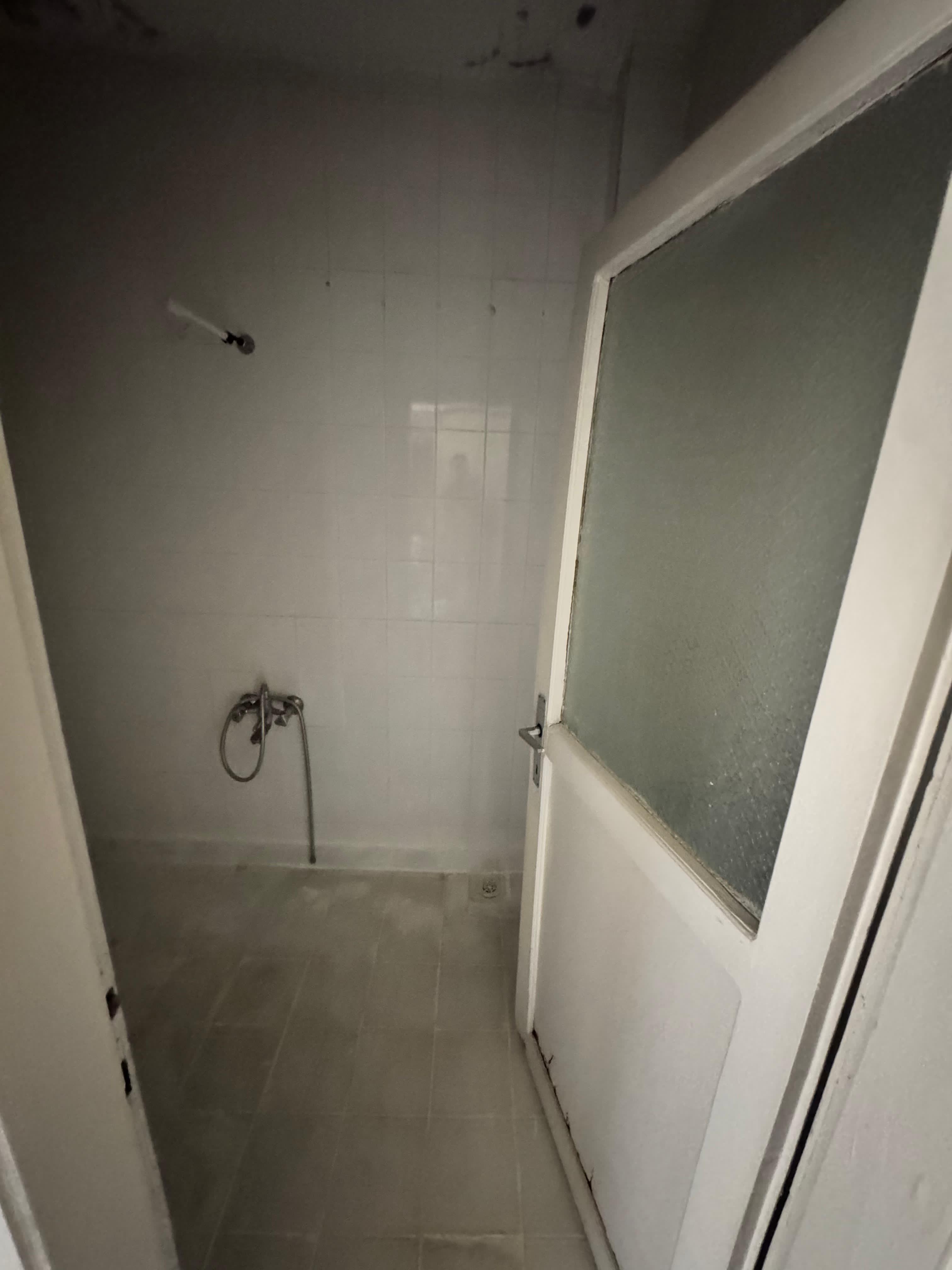 MARKA'DAN HIZIRPAŞA'DA 12 HAZİRAN LİSESİNE YAKIN KİRALIK 2+0 DAİRE