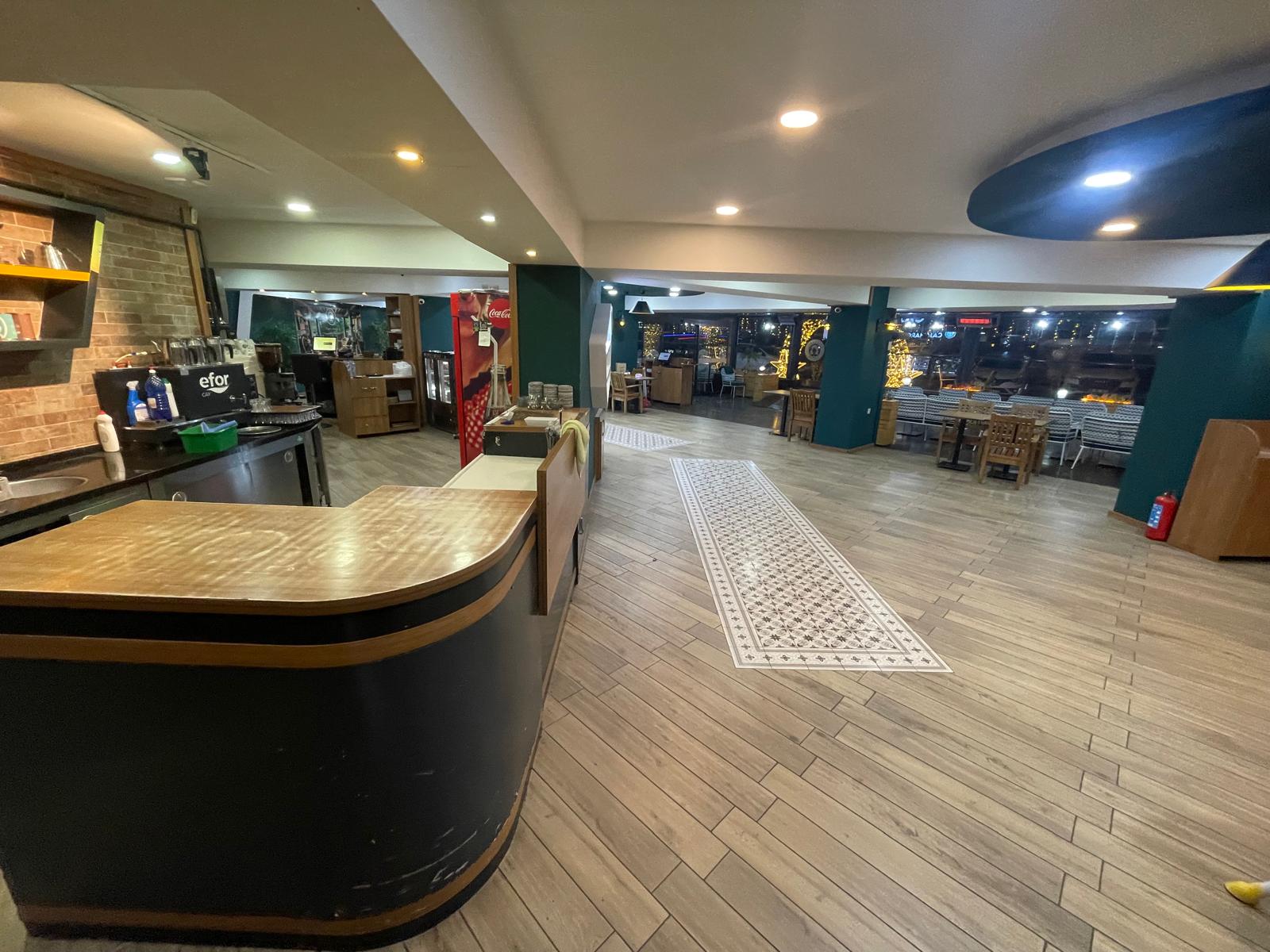 MARKA EMLAK'TAN ŞEHRİN EN GÜZEL KONUMUNDA DEVREN KİRALIK KAFETERYA