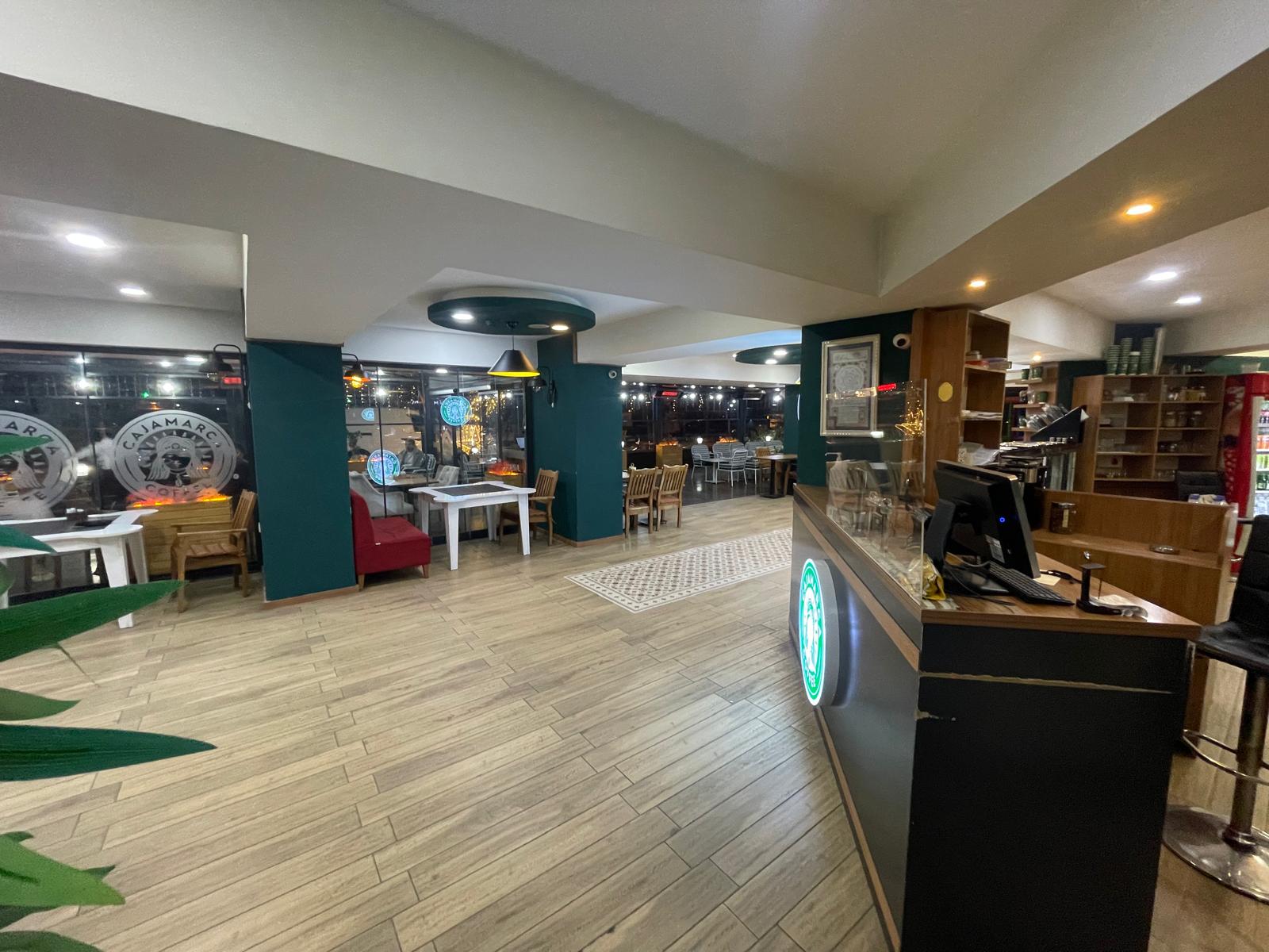 MARKA EMLAK'TAN ŞEHRİN EN GÜZEL KONUMUNDA DEVREN KİRALIK KAFETERYA