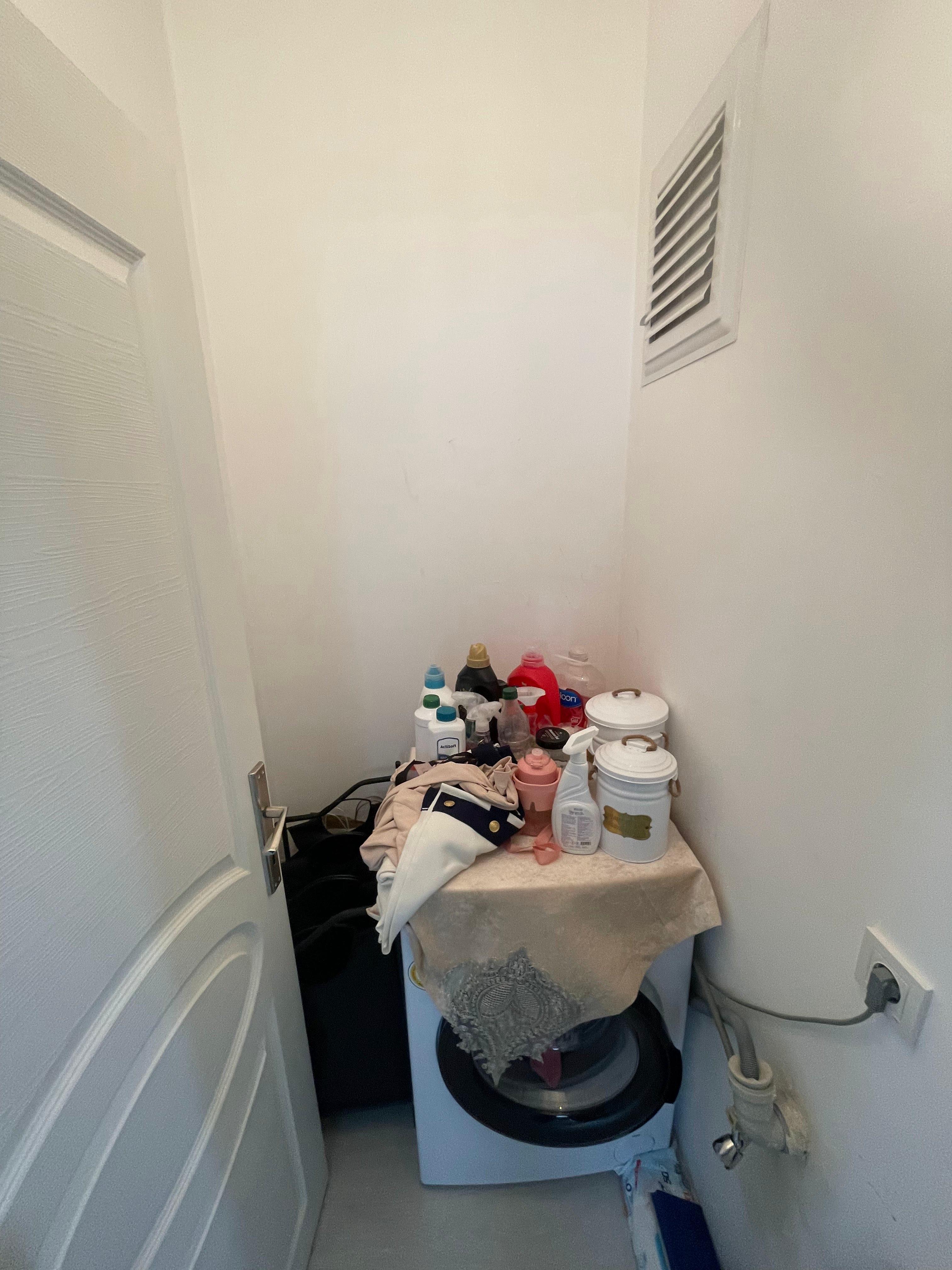 YÜZME HAVUZUNUN ARKASINDA FIRSAT NİTELİĞİNDE UYGUN DAİRE