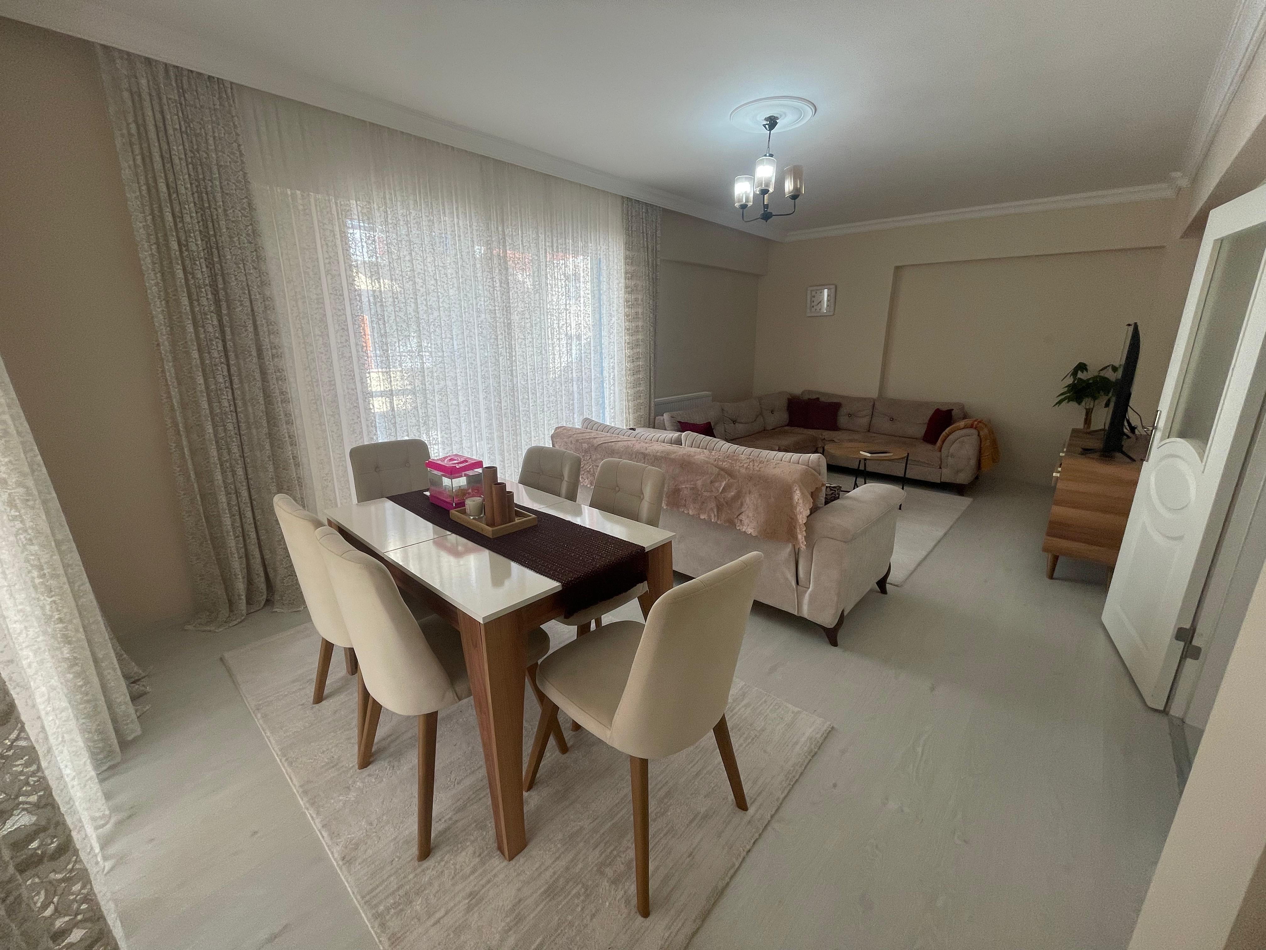 MARKA'DAN AKBİLEKTE UYGUN FİYATTA 3+1 DAİRE