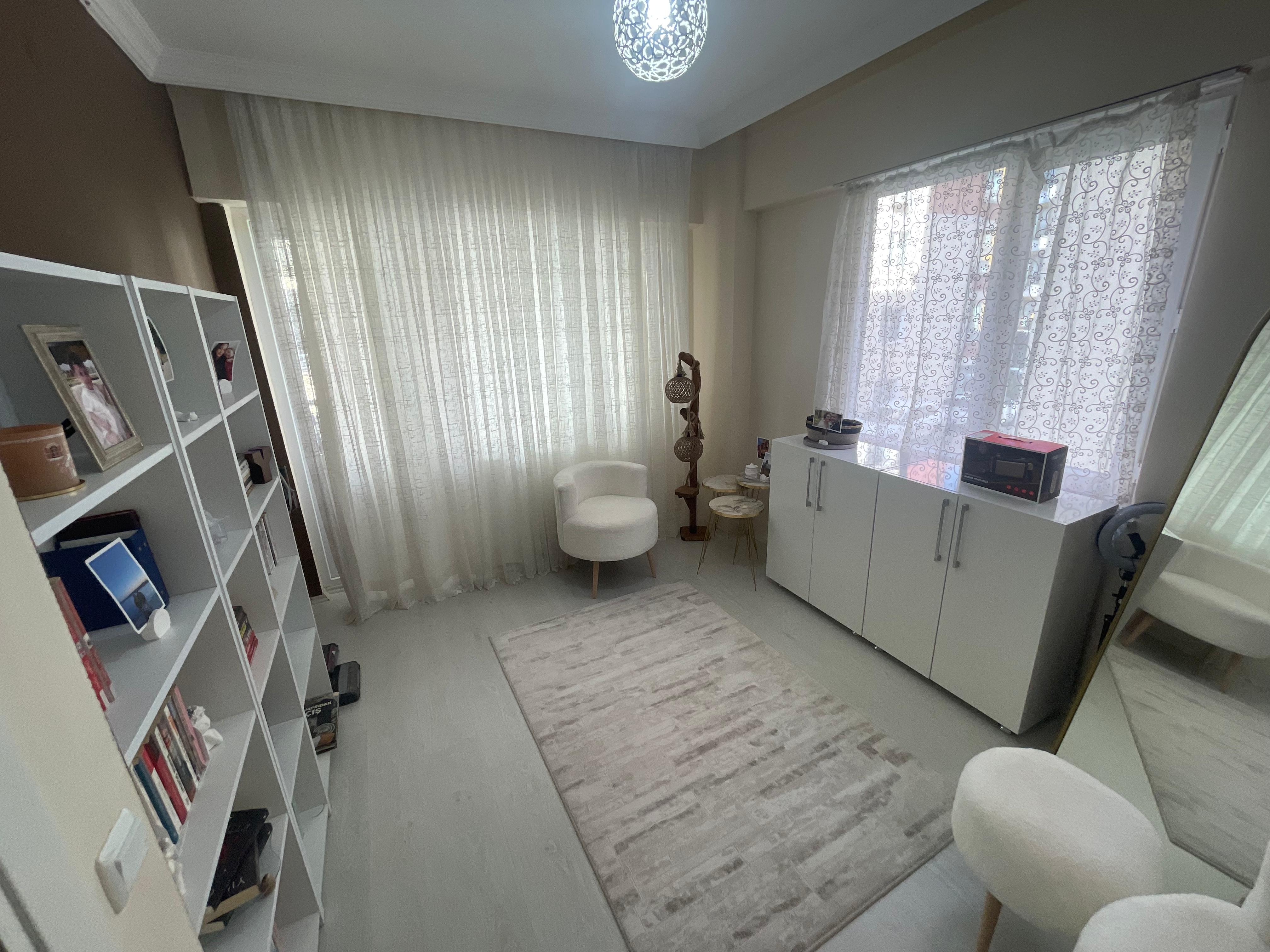 MARKA'DAN AKBİLEKTE UYGUN FİYATTA 3+1 DAİRE