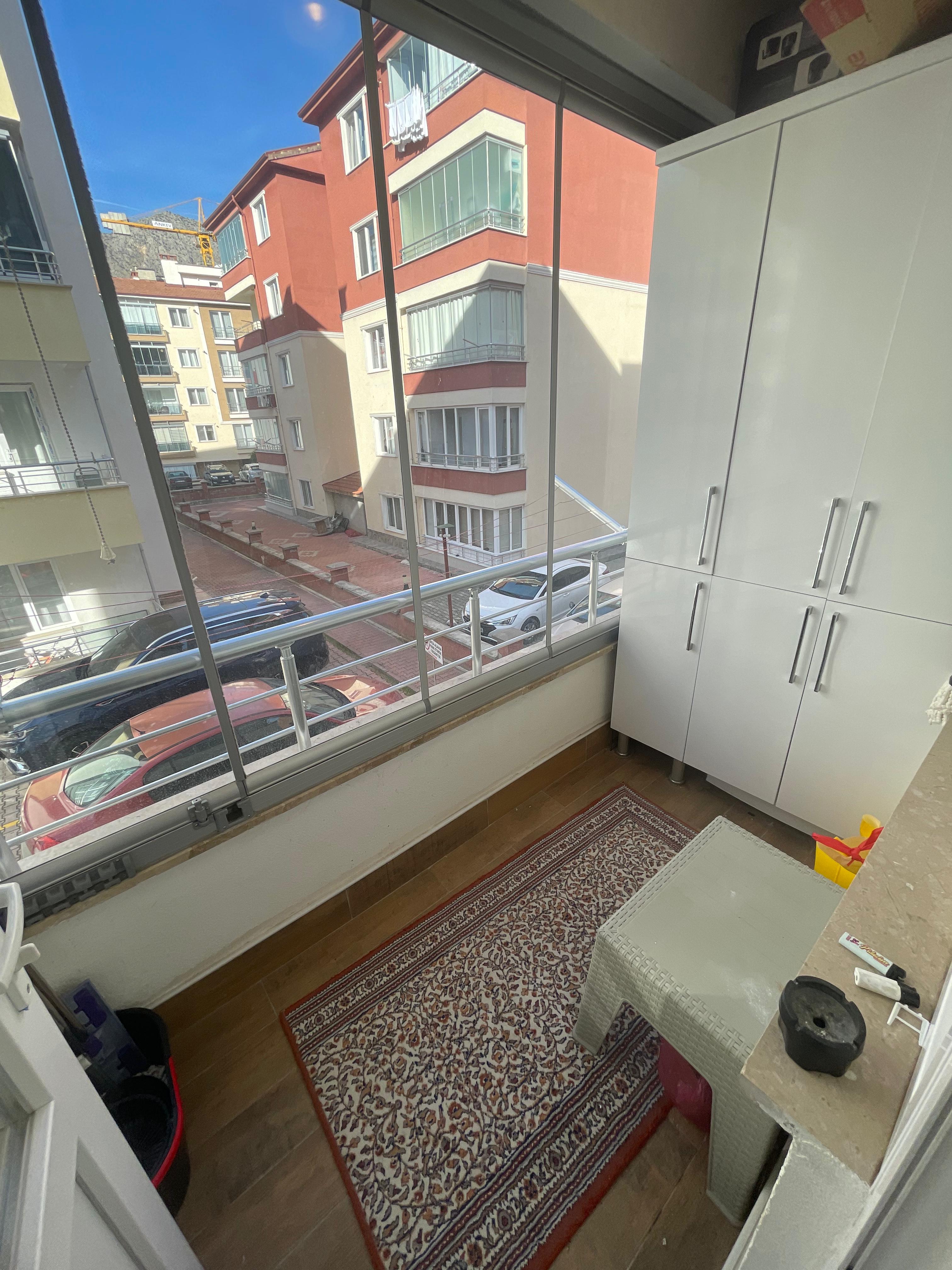 MARKA'DAN AKBİLEKTE UYGUN FİYATTA 3+1 DAİRE