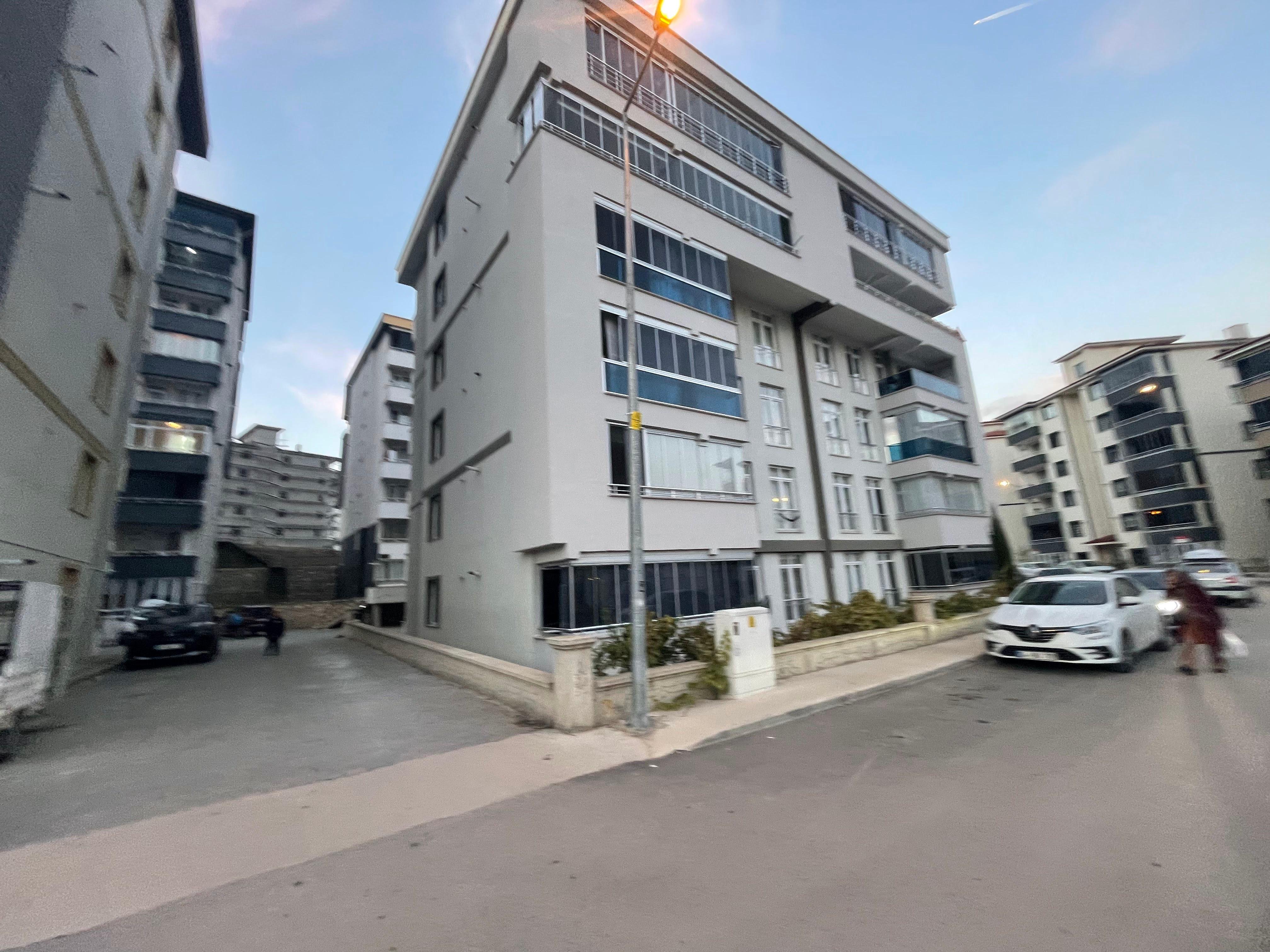 HARİKA MANZARALI HAYALLERİNİZİ SÜSLEYECEK BİR KONUT