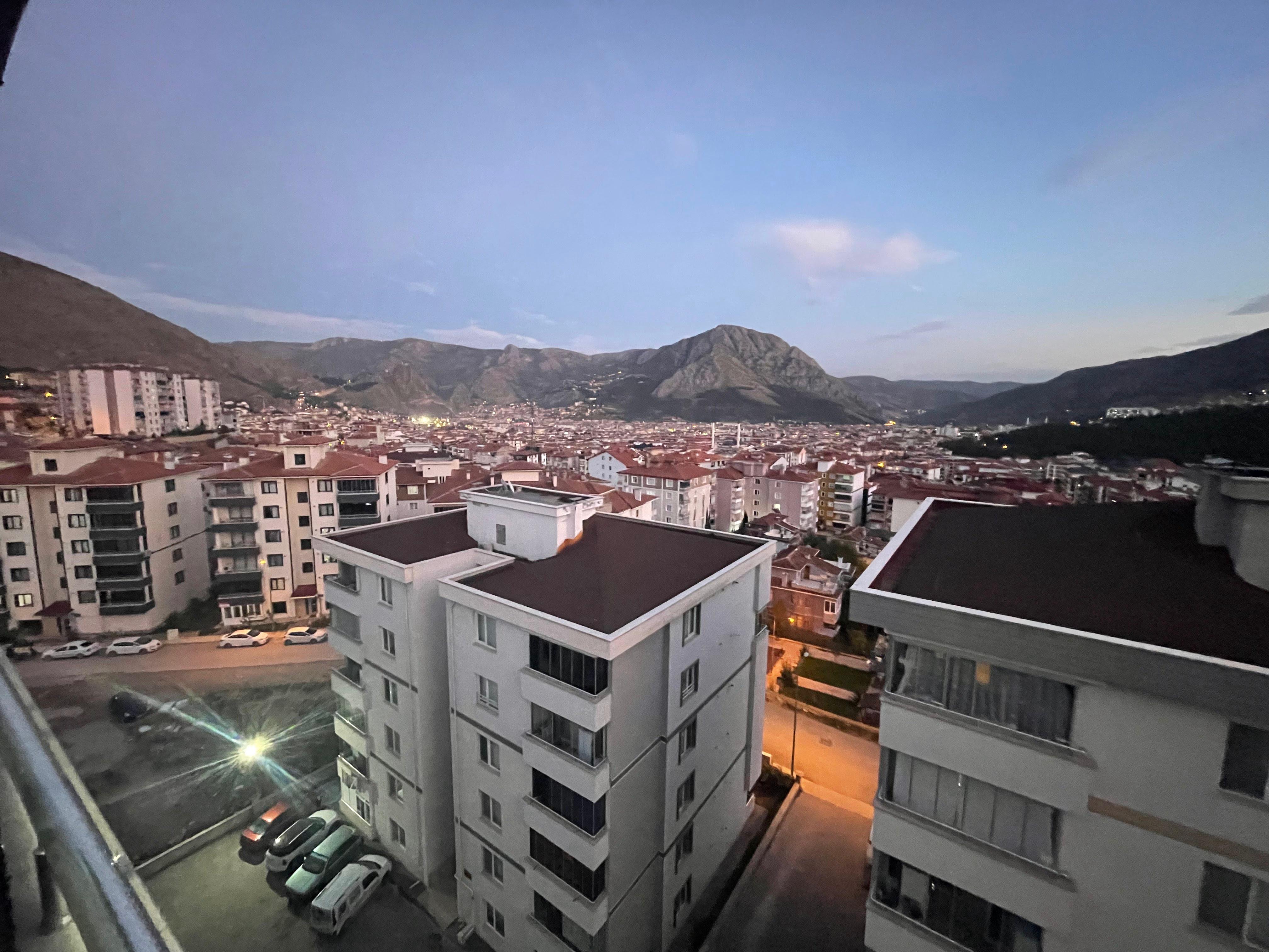 HARİKA MANZARALI HAYALLERİNİZİ SÜSLEYECEK BİR KONUT