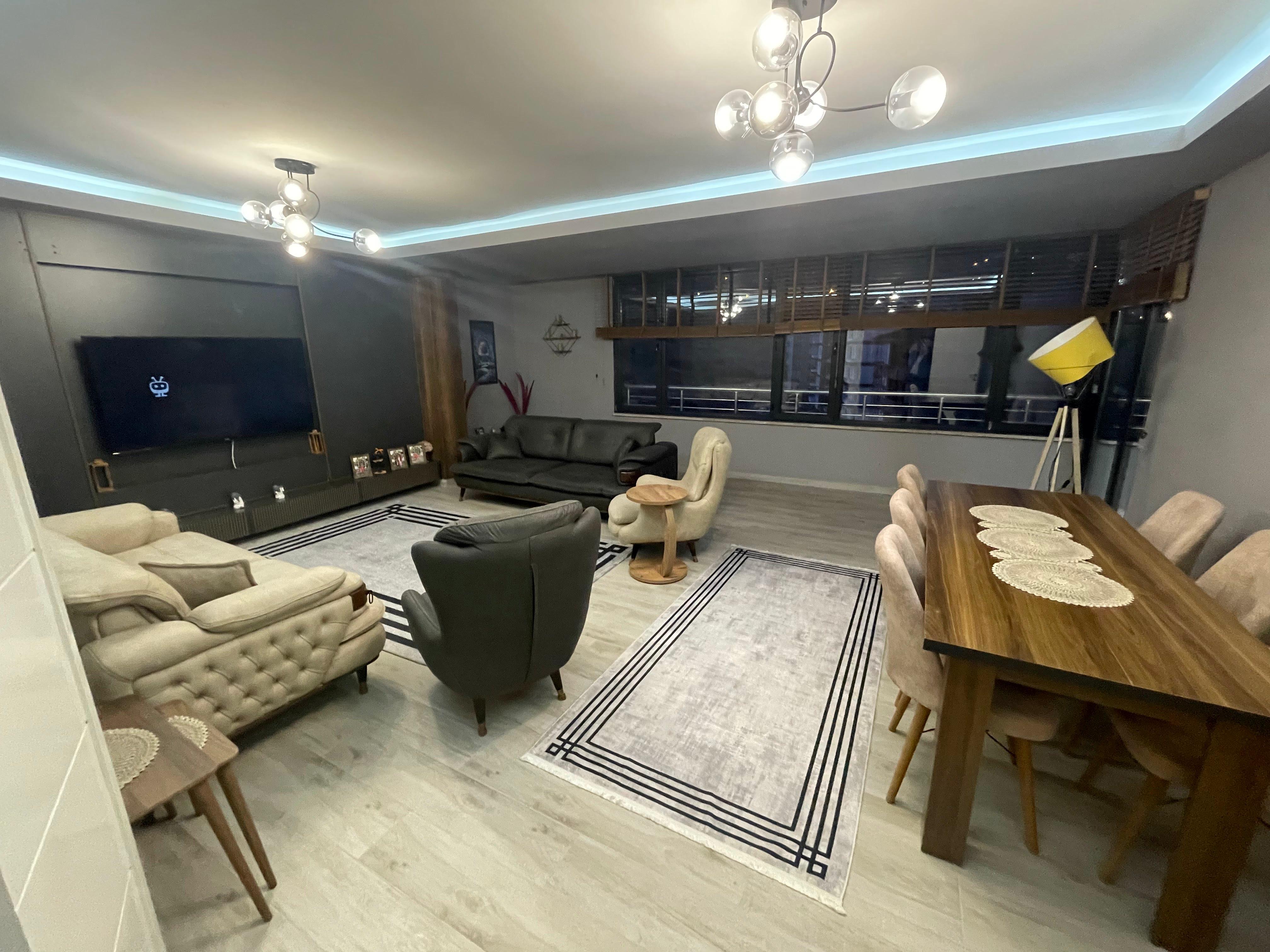 HARİKA MANZARALI HAYALLERİNİZİ SÜSLEYECEK BİR KONUT