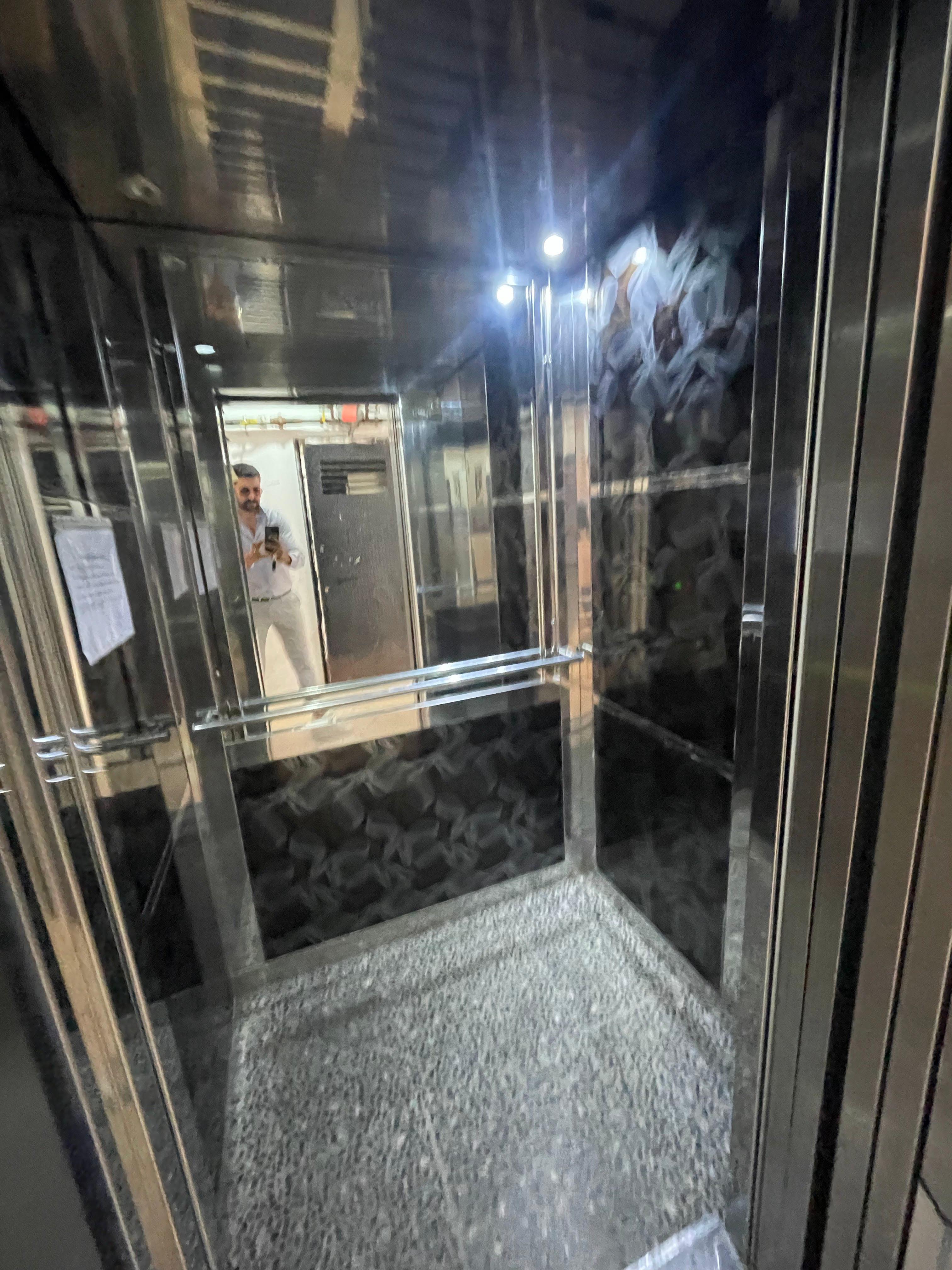 YATIRIMIN TAM ZAMANI, BİRBİRİNDEN FARKLI KAT VE CEPHE FIRSATI