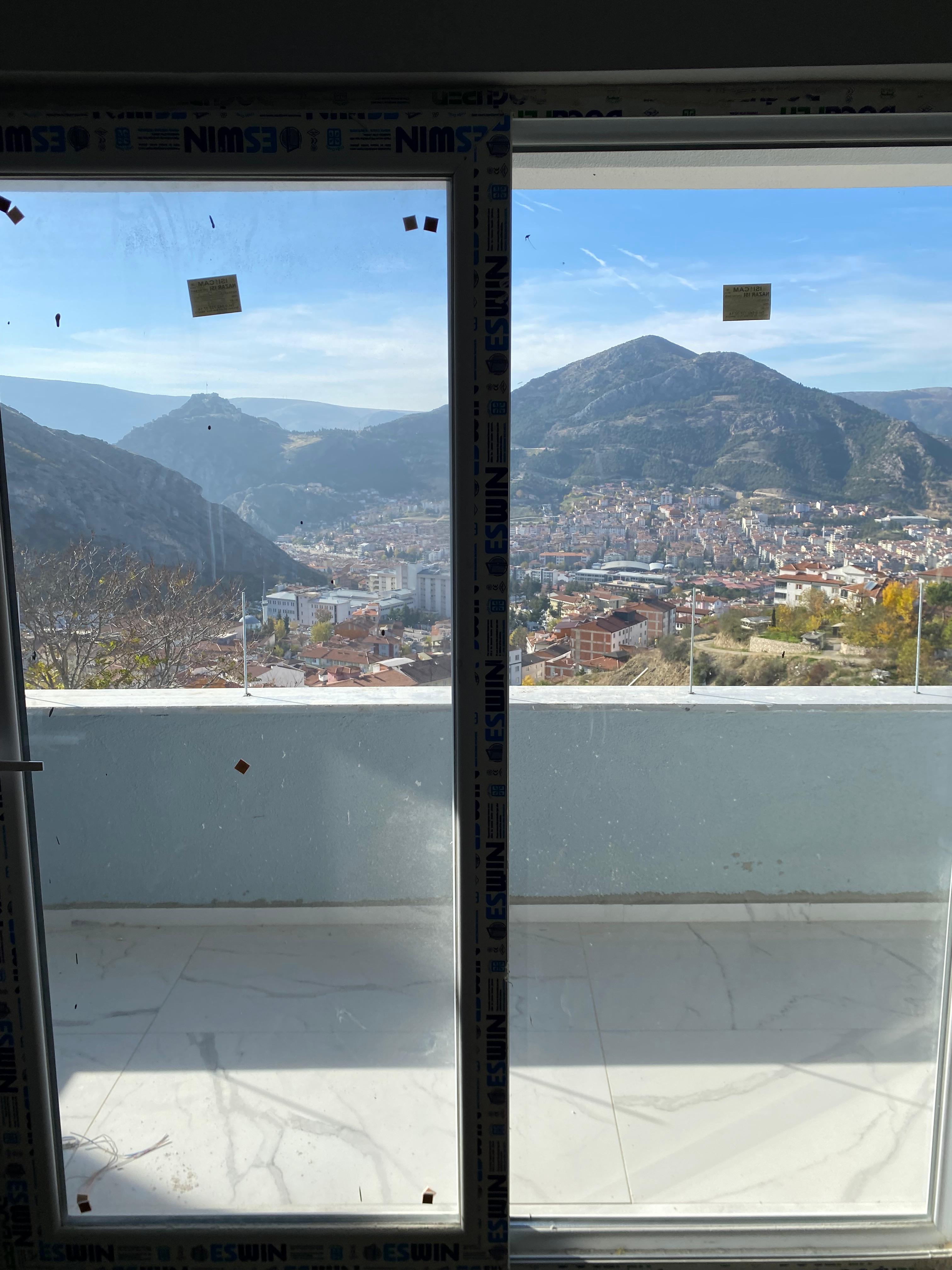 KİRAZLIDERE MAHALLESİ PANAROMİK MANZARALI 60M2 MÜKEMMEL BİR 1+1