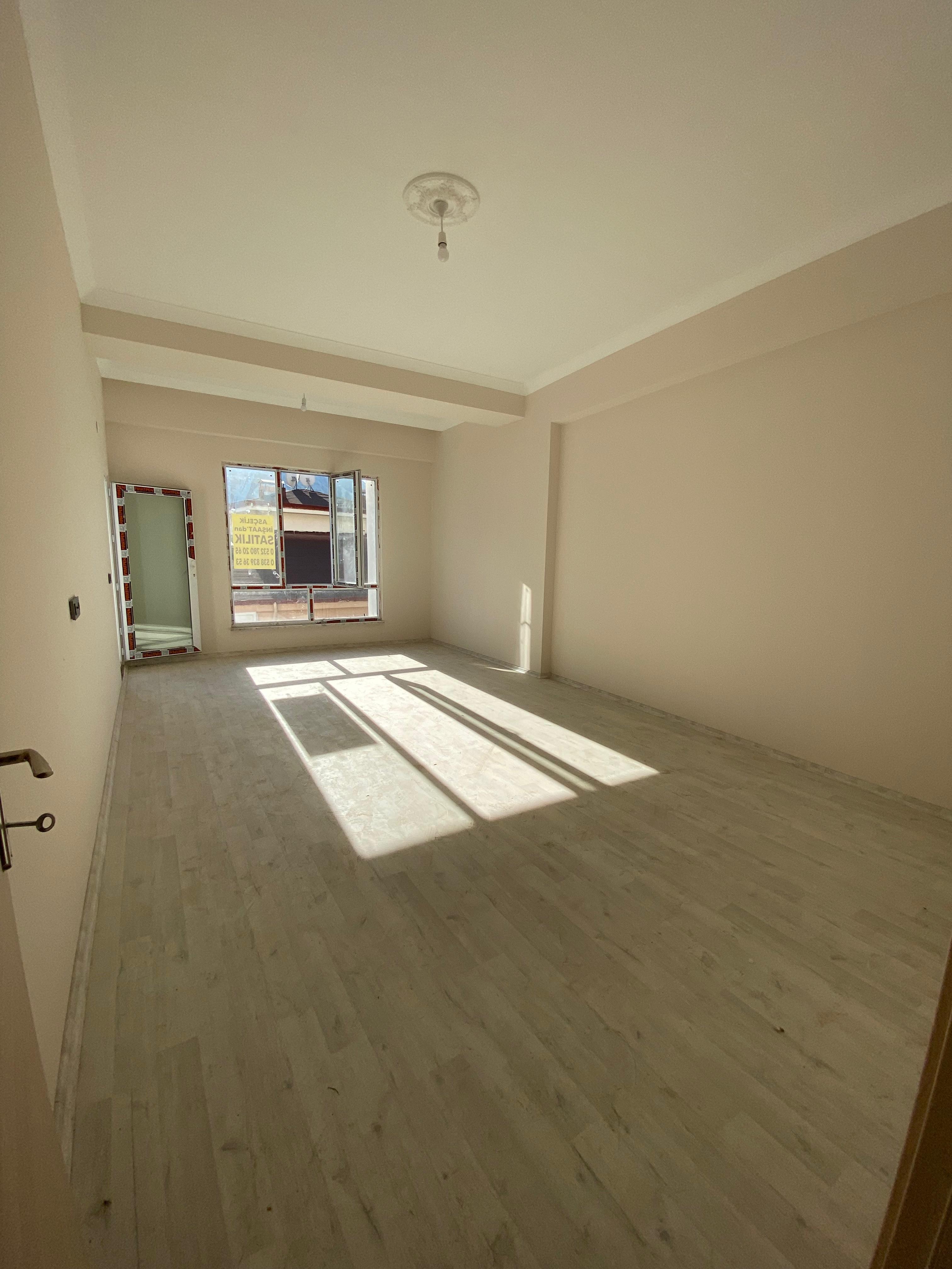 KİRAZLIDERE HASTANE KARŞISI 120m2 4.KAT SATILIK 2+1 KÖŞE DAİRE