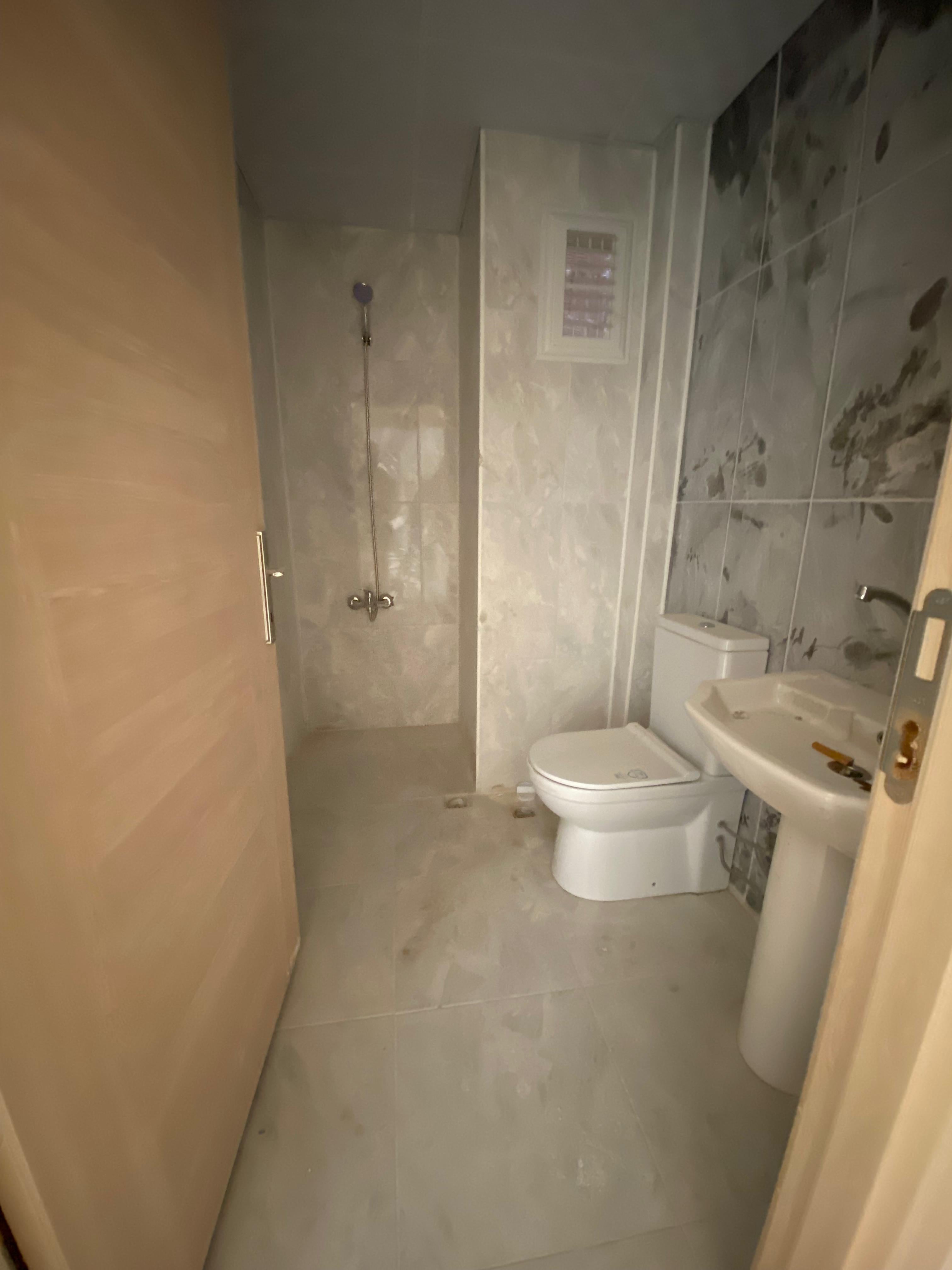 KİRAZLIDERE HASTANE KARŞISI 120m2 4.KAT SATILIK 2+1 KÖŞE DAİRE