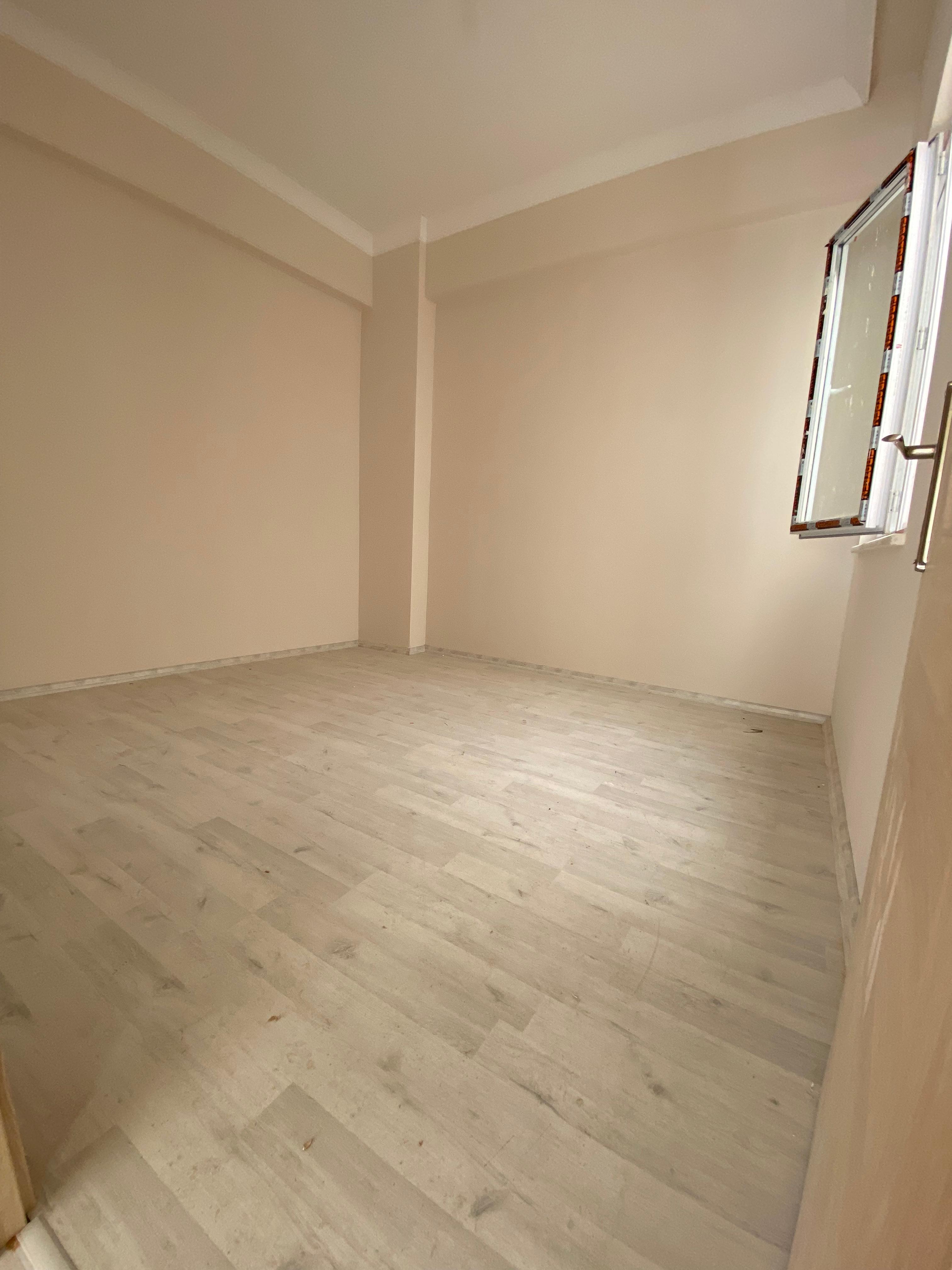 KİRAZLIDERE HASTANE KARŞISI 120m2 4.KAT SATILIK 2+1 KÖŞE DAİRE