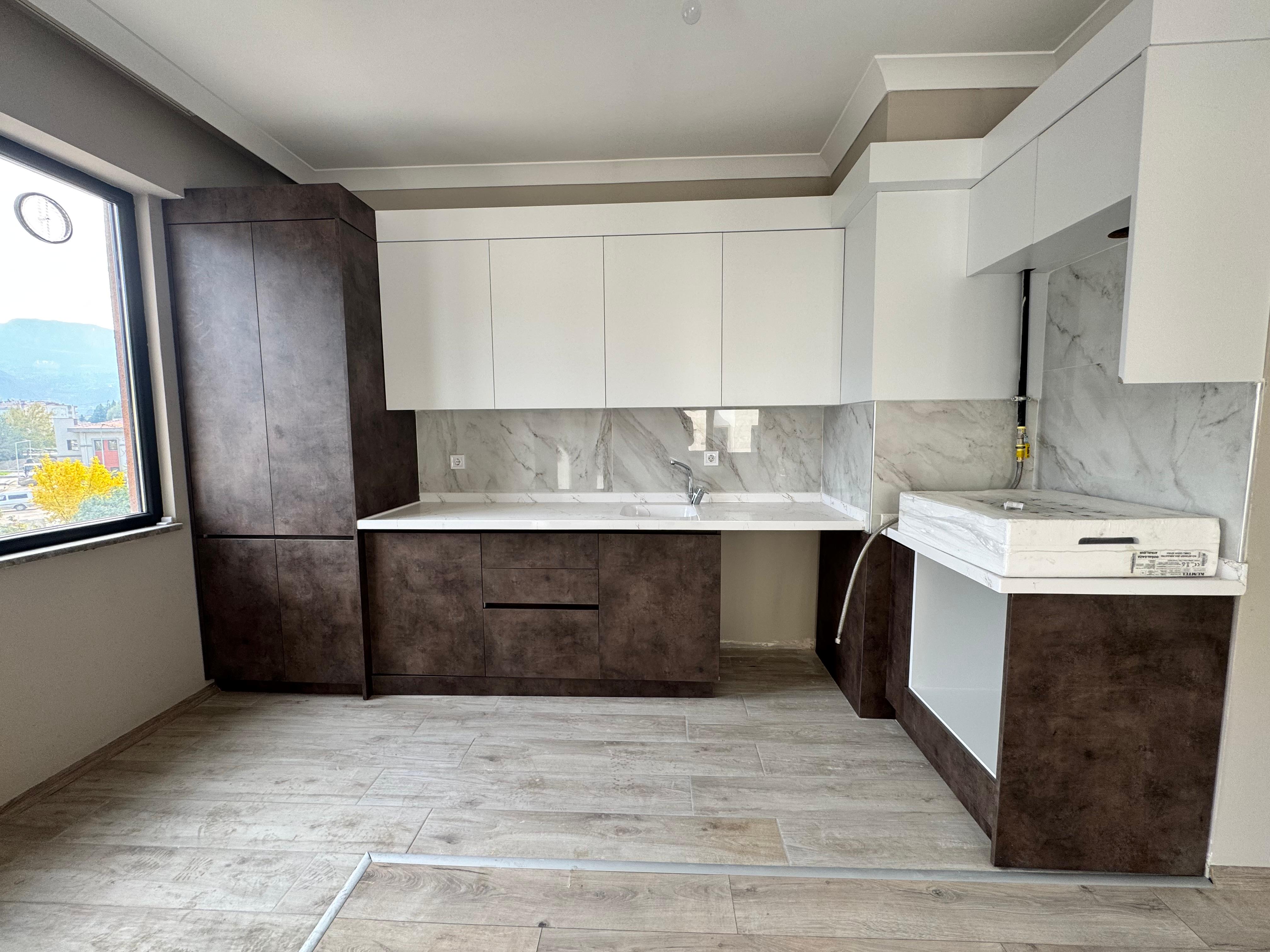 GÖLLÜ BAĞLARINDA AMASYA'NIN EN GÜZEL ULTRA LÜKS 1+1 DAİRESİ 70m2