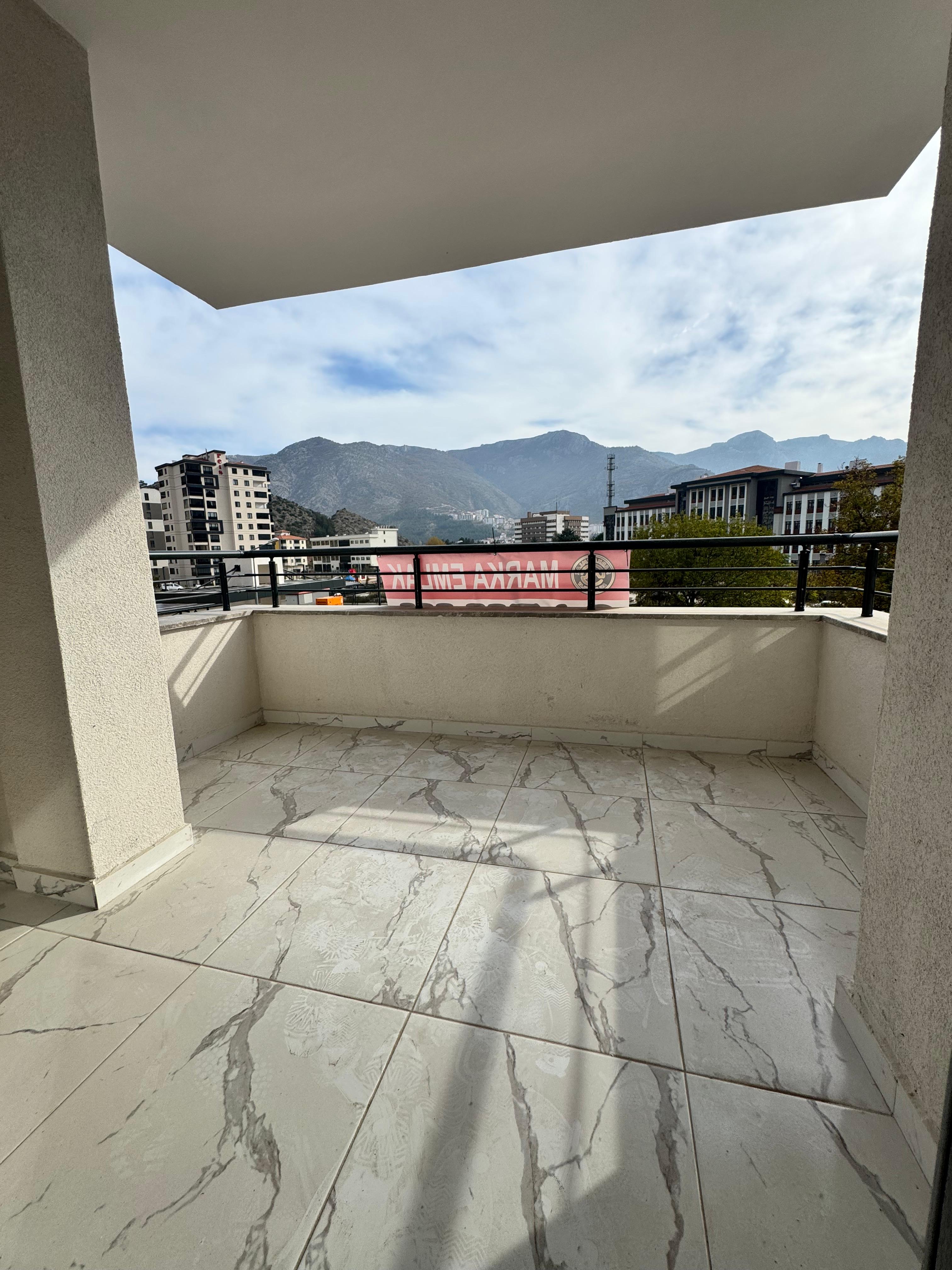 GÖLLÜ BAĞLARINDA AMASYA'NIN EN GÜZEL ULTRA LÜKS 1+1 DAİRESİ 70m2