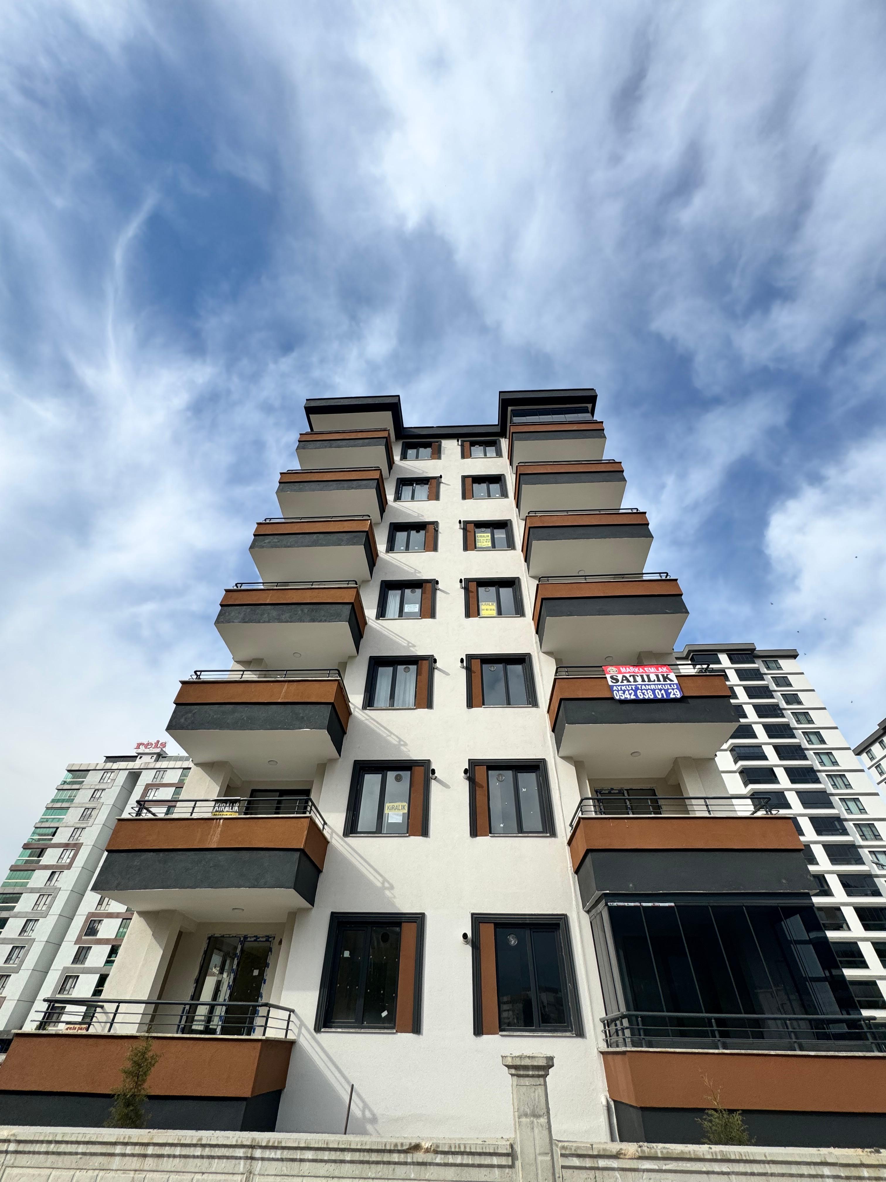 GÖLLÜ BAĞLARINDA AMASYA'NIN EN GÜZEL ULTRA LÜKS 1+1 DAİRESİ 70m2