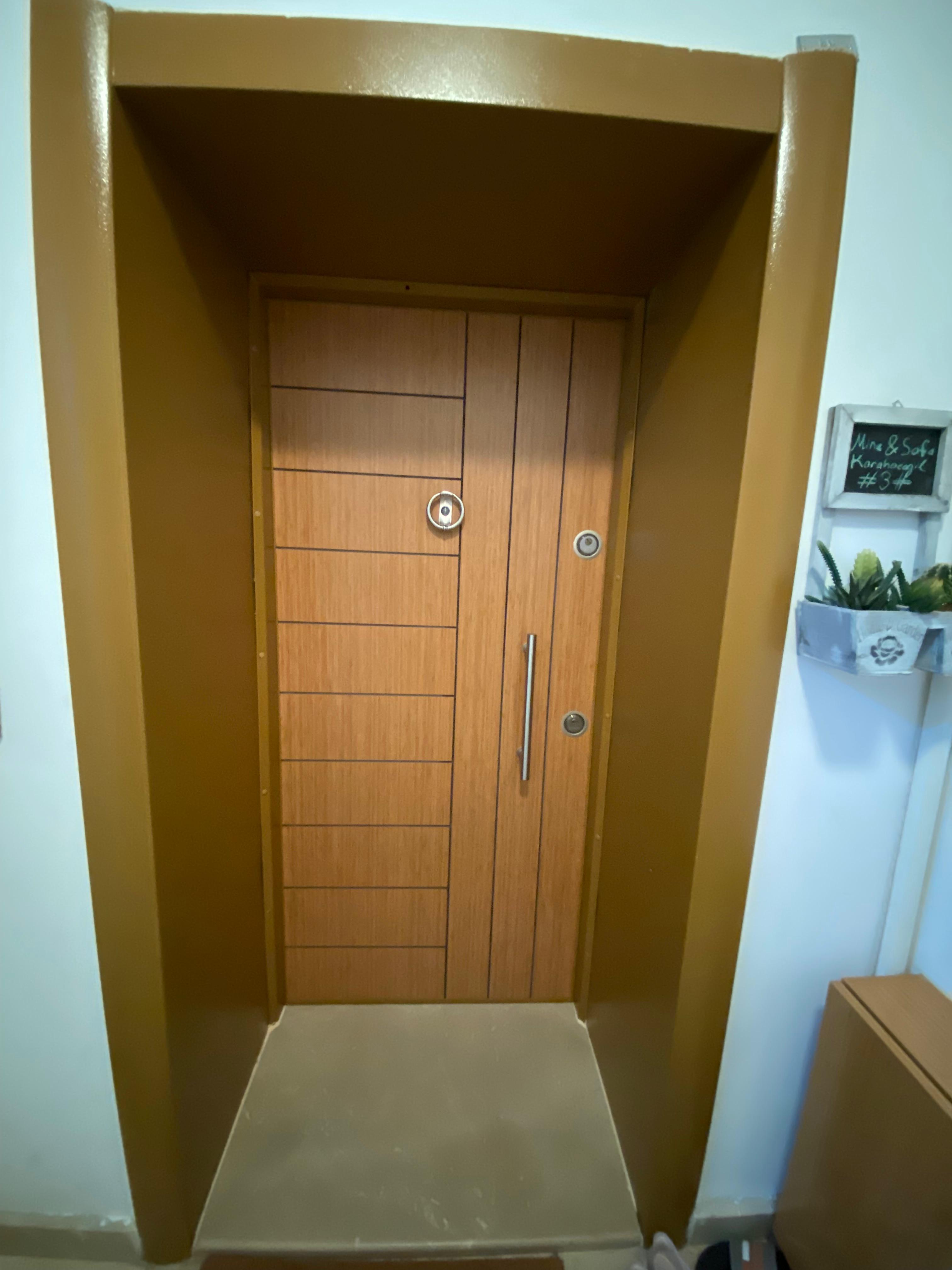 HACILAR MEYDANI'NINDA ŞAHANE KONUMDA ULTRA LÜKS 3+1 DAİRE