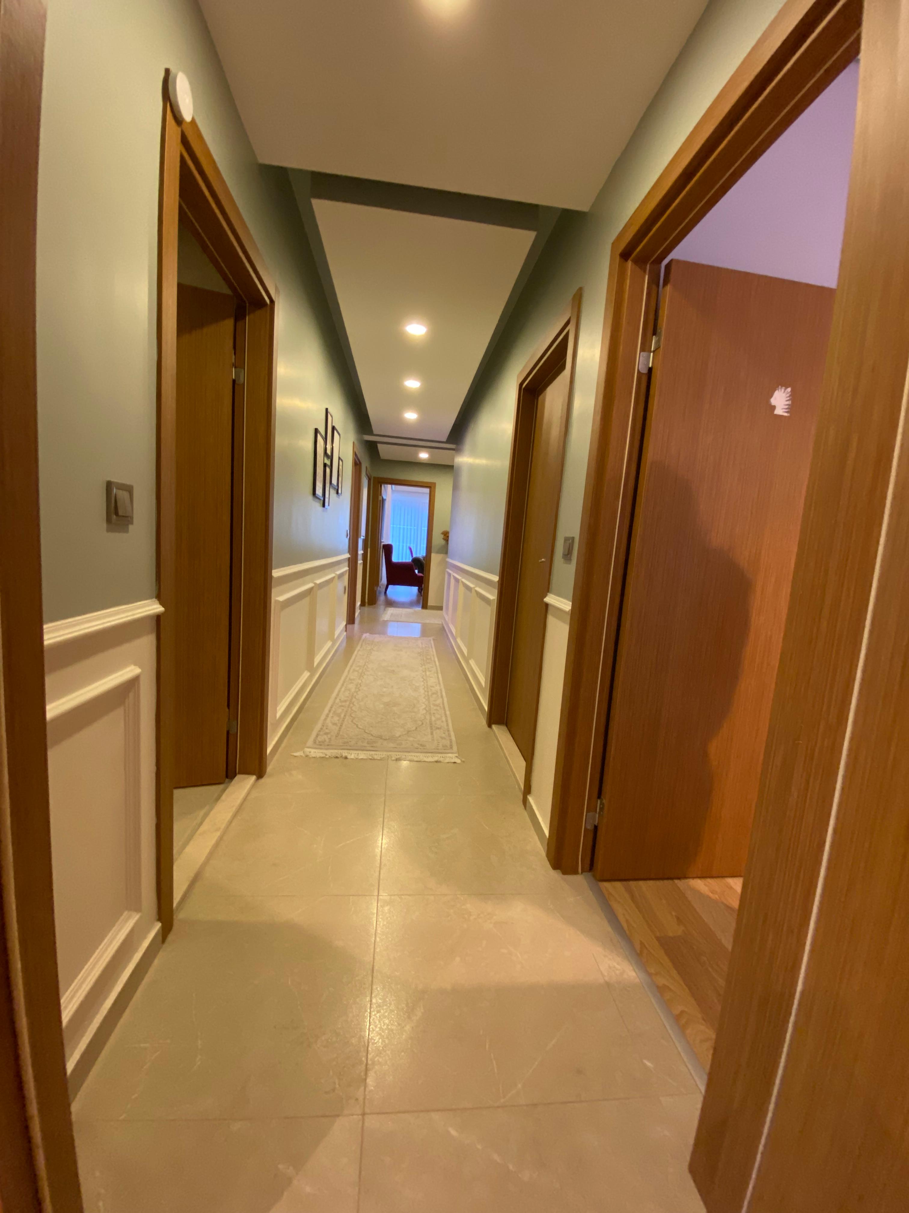 HACILAR MEYDANI'NINDA ŞAHANE KONUMDA ULTRA LÜKS 3+1 DAİRE