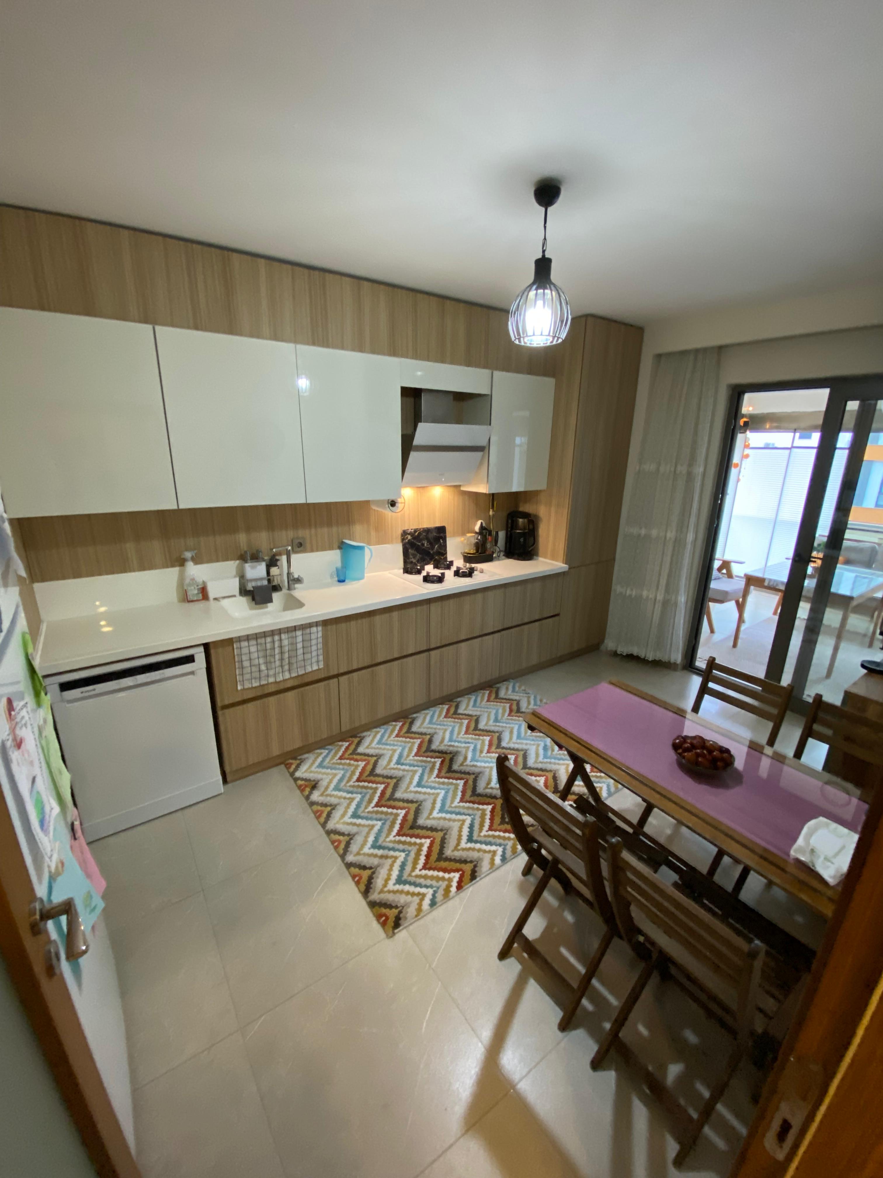 HACILAR MEYDANI'NINDA ŞAHANE KONUMDA ULTRA LÜKS 3+1 DAİRE