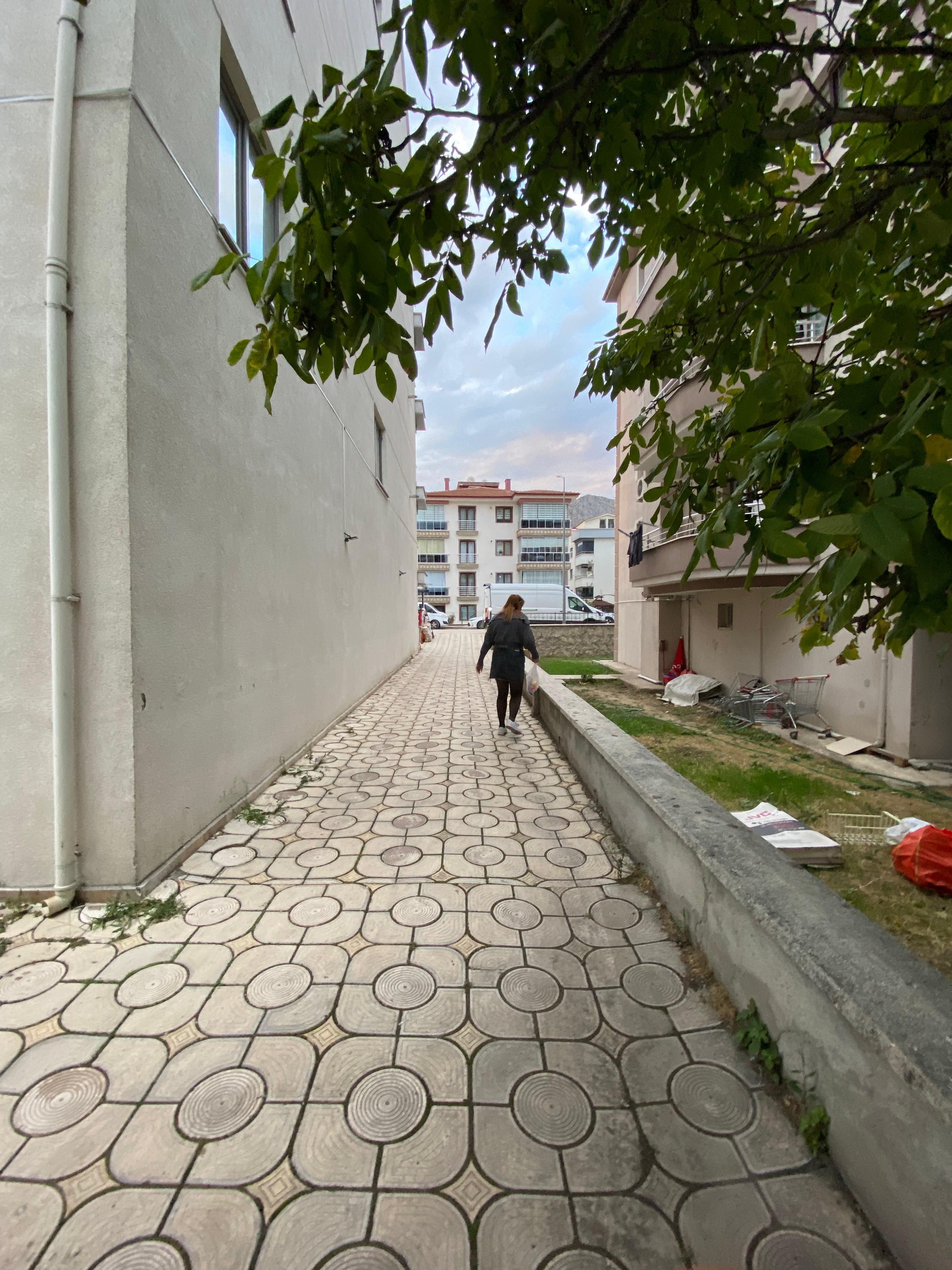 HACILAR MEYDANI'NINDA ŞAHANE KONUMDA ULTRA LÜKS 3+1 DAİRE