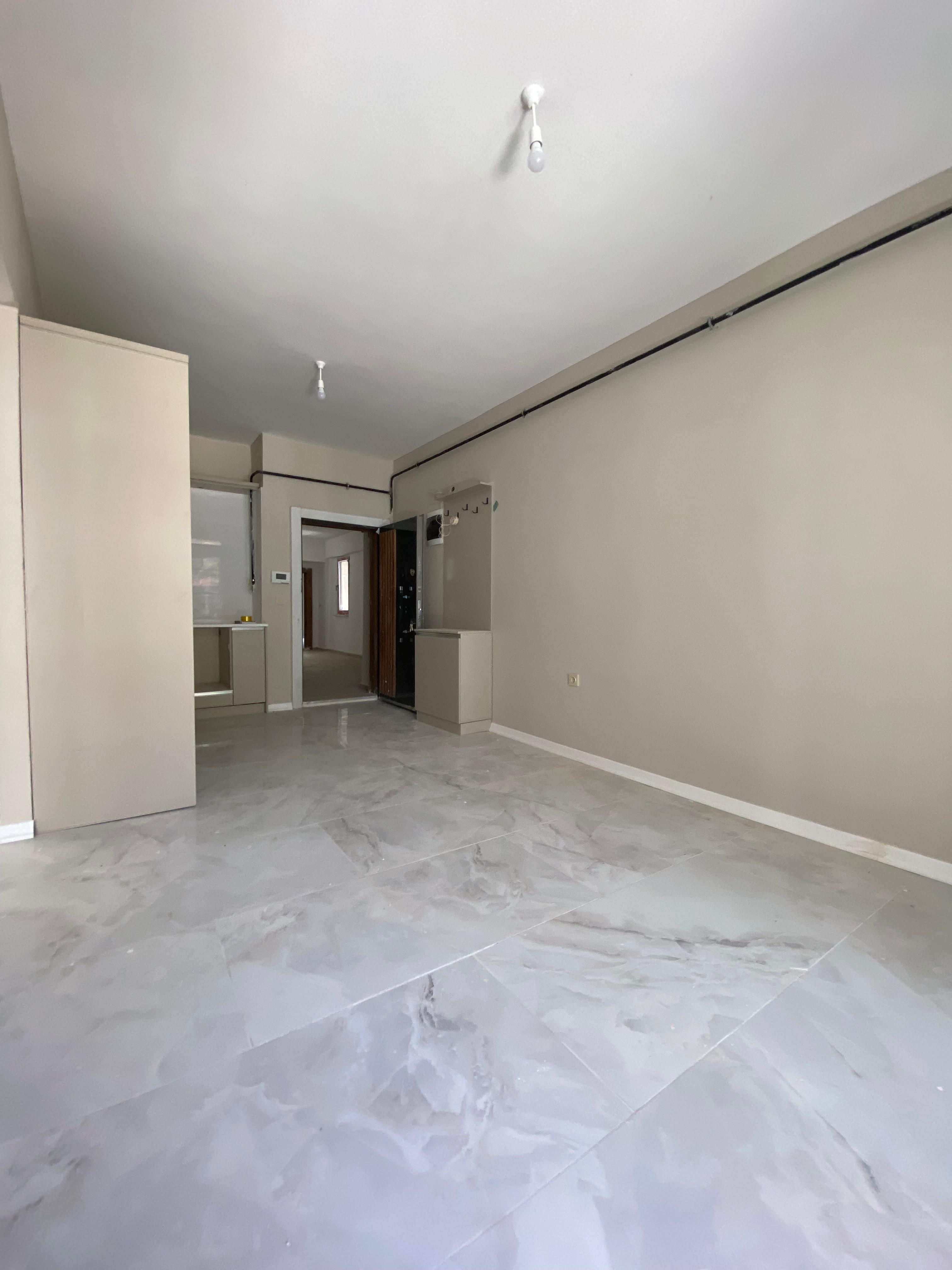 LÜX YAŞAM STANDARTLARINDA HAVUZ MANZARALI MÜKEMMEL BİR 2+0 DAİRE