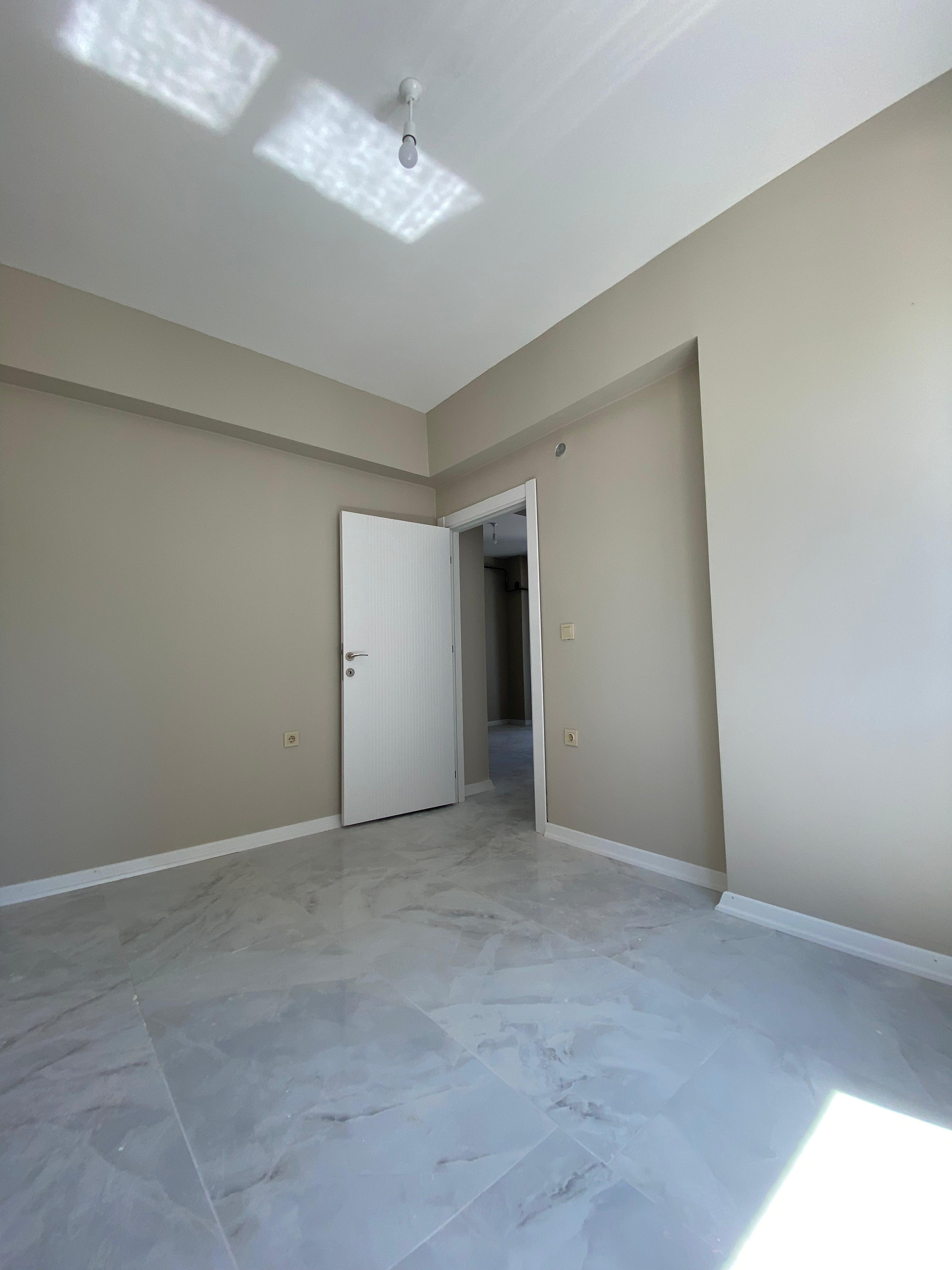 LÜX YAŞAM STANDARTLARINDA HAVUZ MANZARALI MÜKEMMEL BİR 2+0 DAİRE