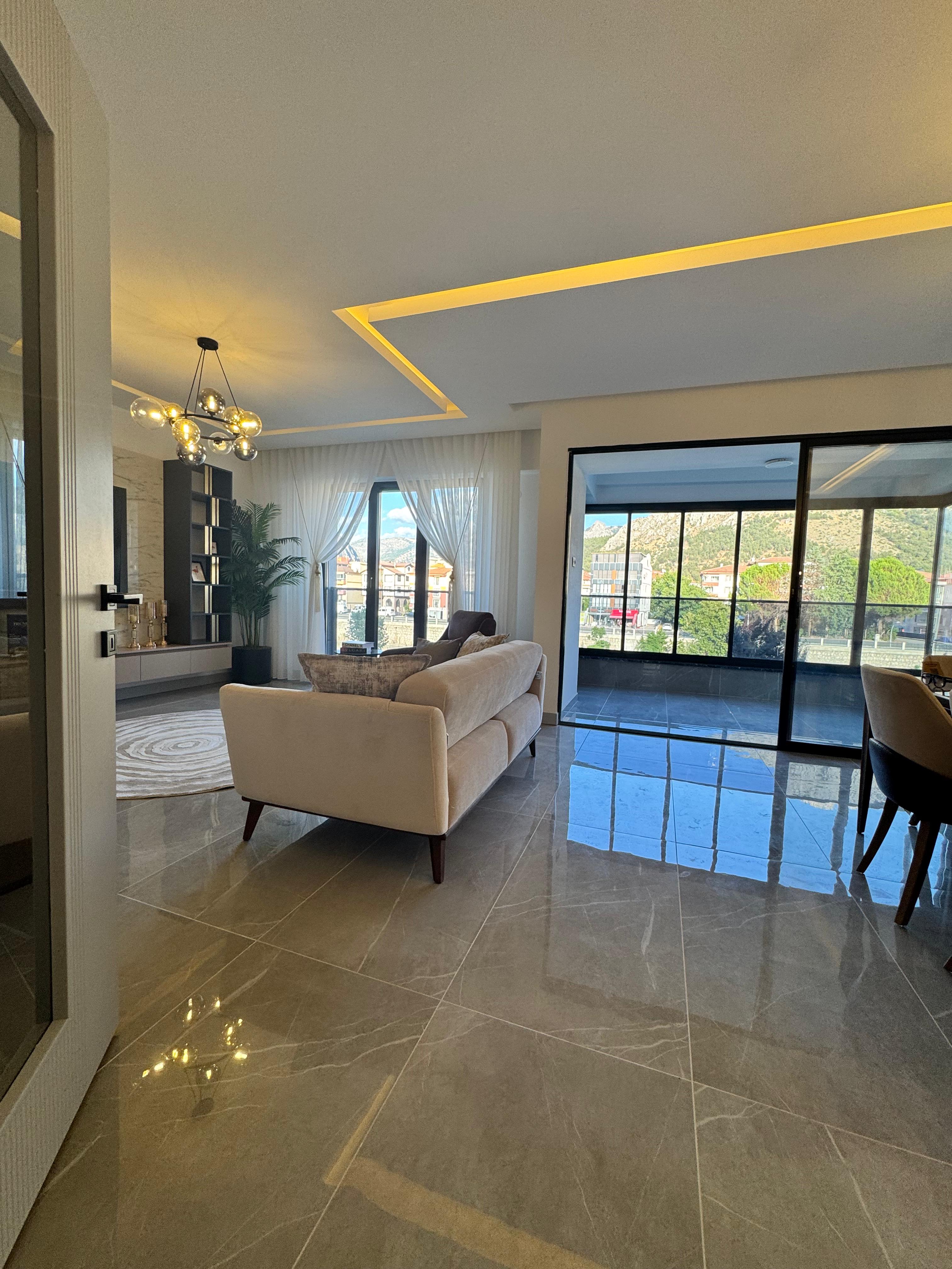 %1,99 KREDİ İMKANIYLA AMASYA'DA LÜKSÜN ZİRVESİ,IRMAK KENARI 4+1