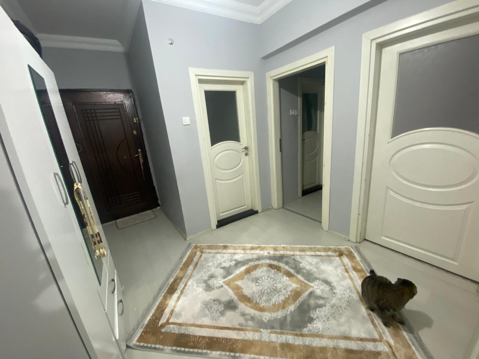 İSTASYON CADDESİ MERKEZİ KONUMDA ASANSÖRLÜ SATILIK 3+1